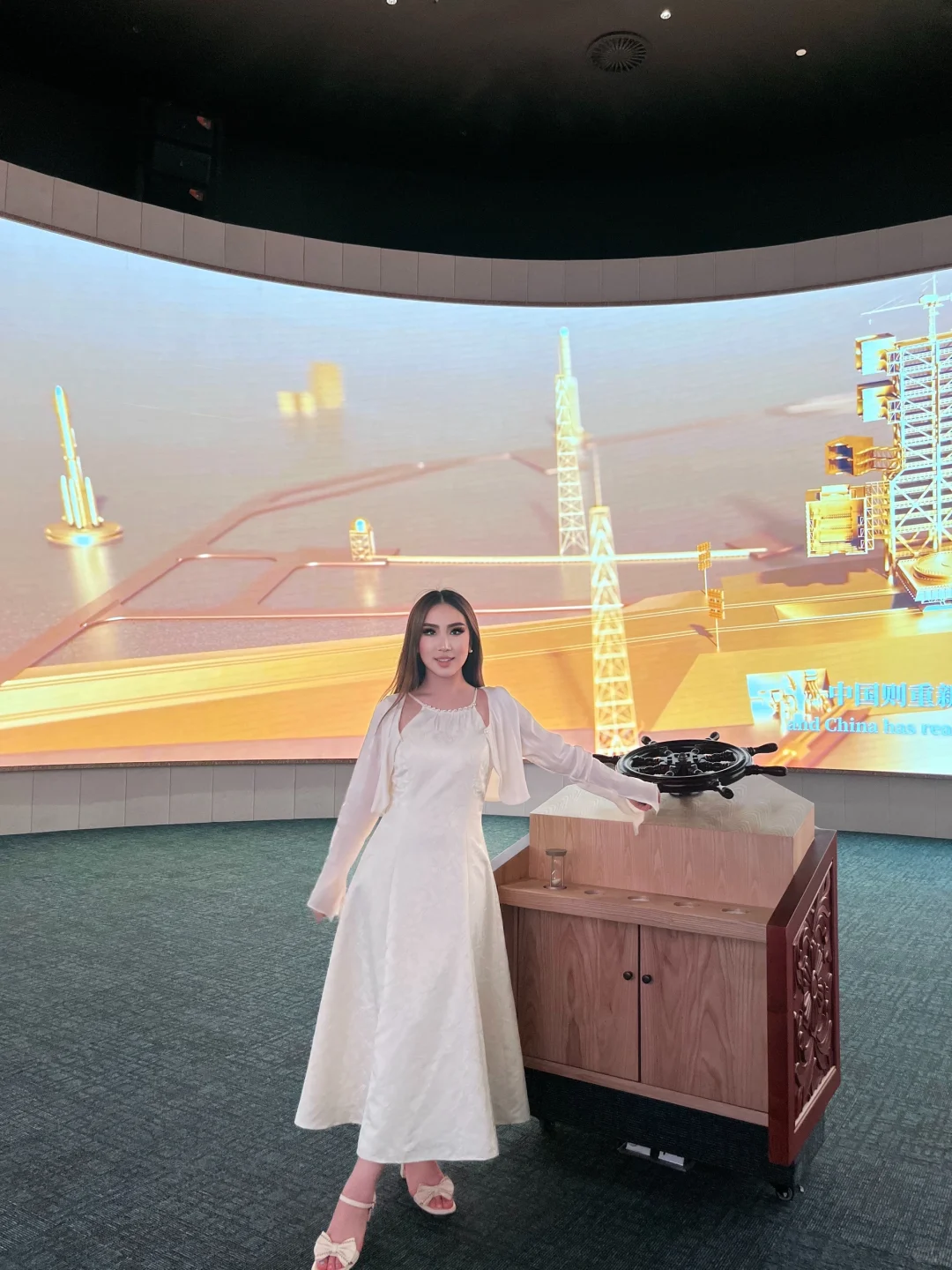 ????迪拜世博城参赛/ 与驻阿大使和领事