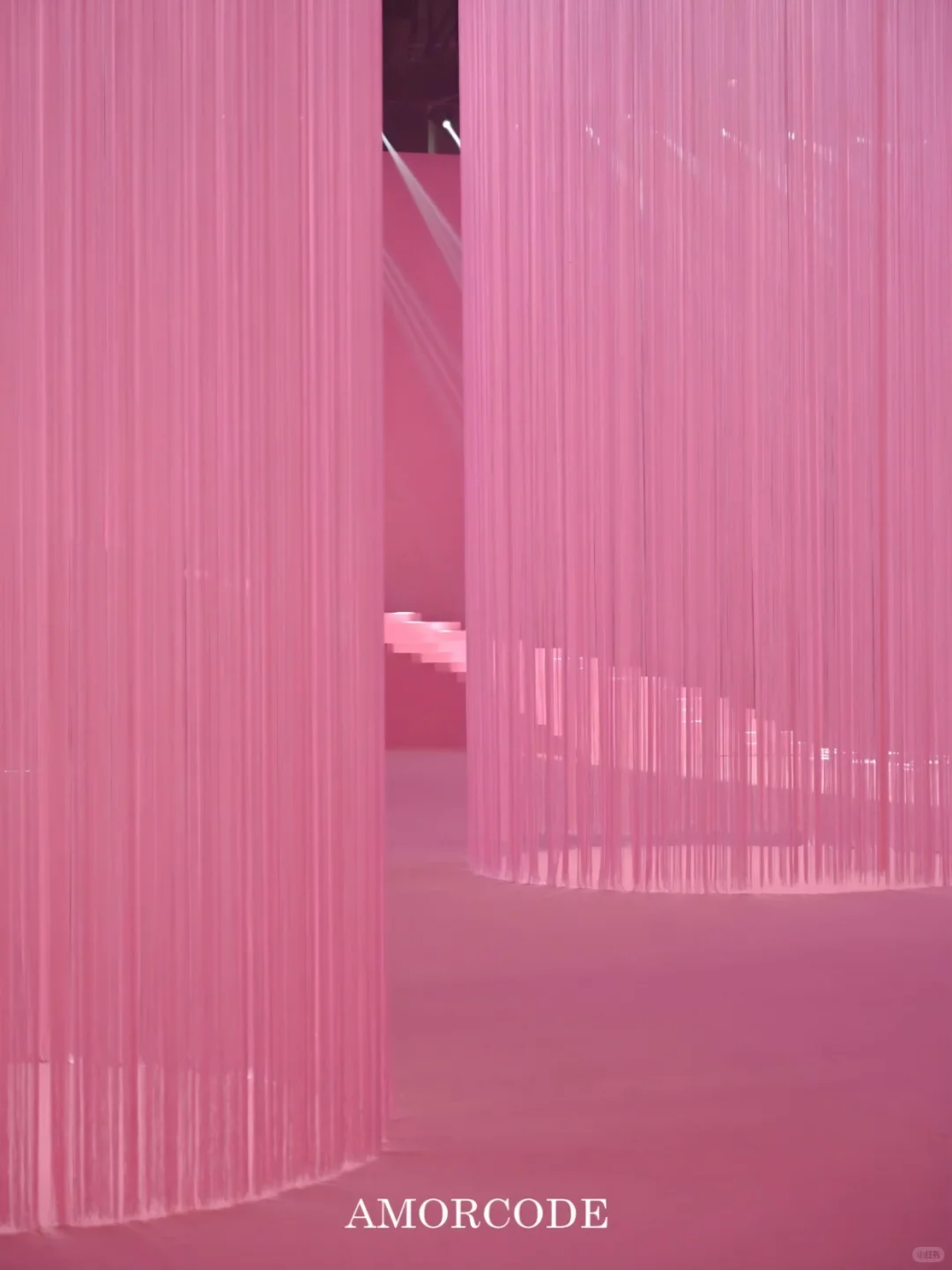 100场创意活动丨把时装秀场搬进发布会 ?