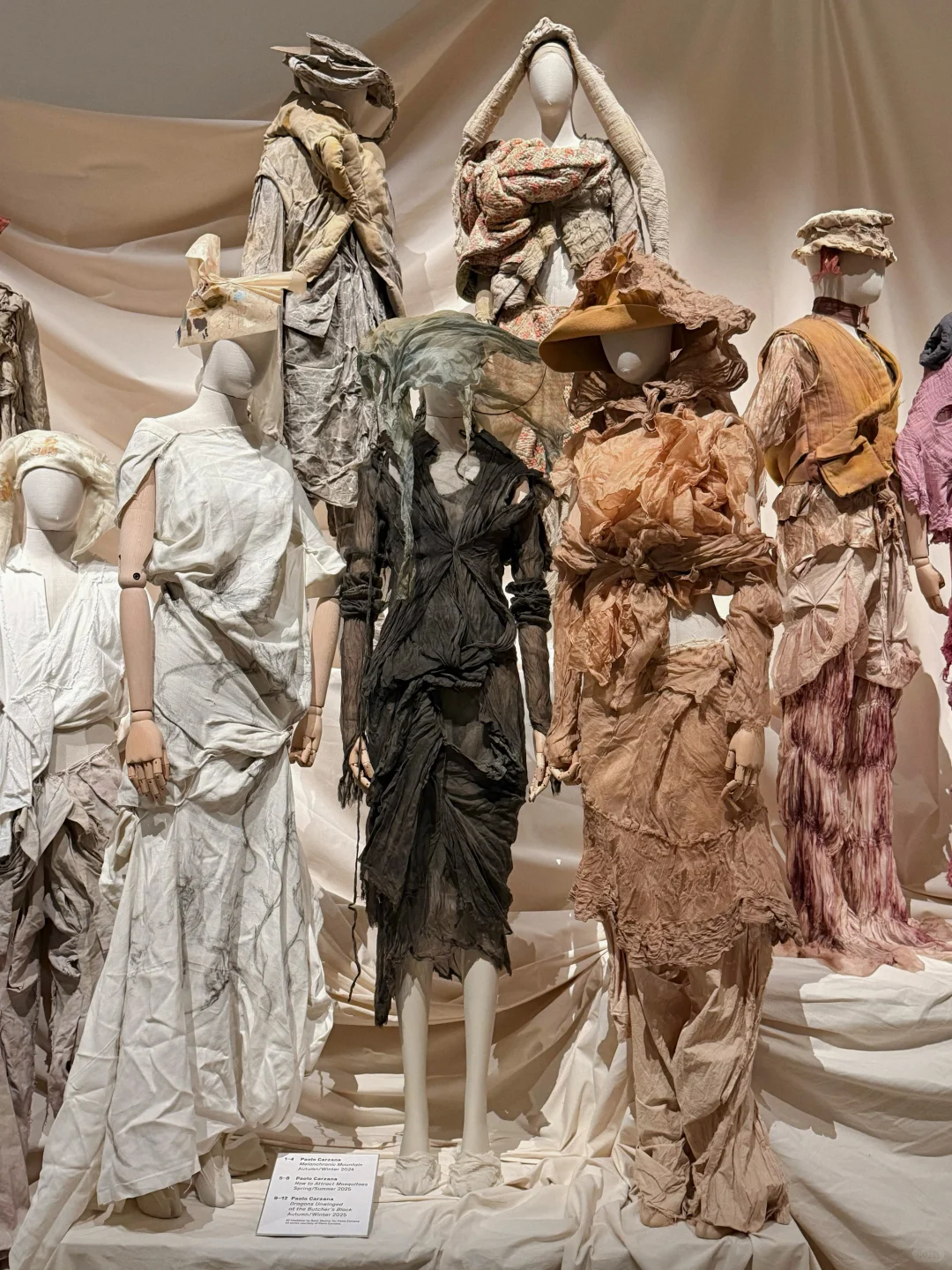 伦敦新展 I Dirty looks in Fashion