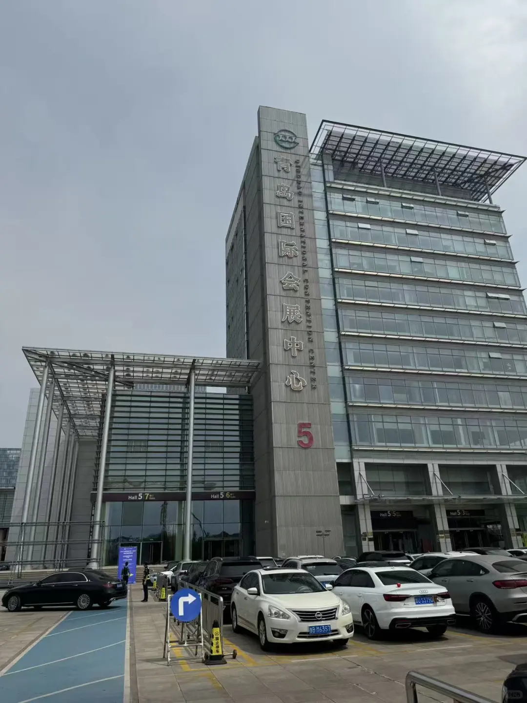 跑展会要怎么样加到客户联系方式？