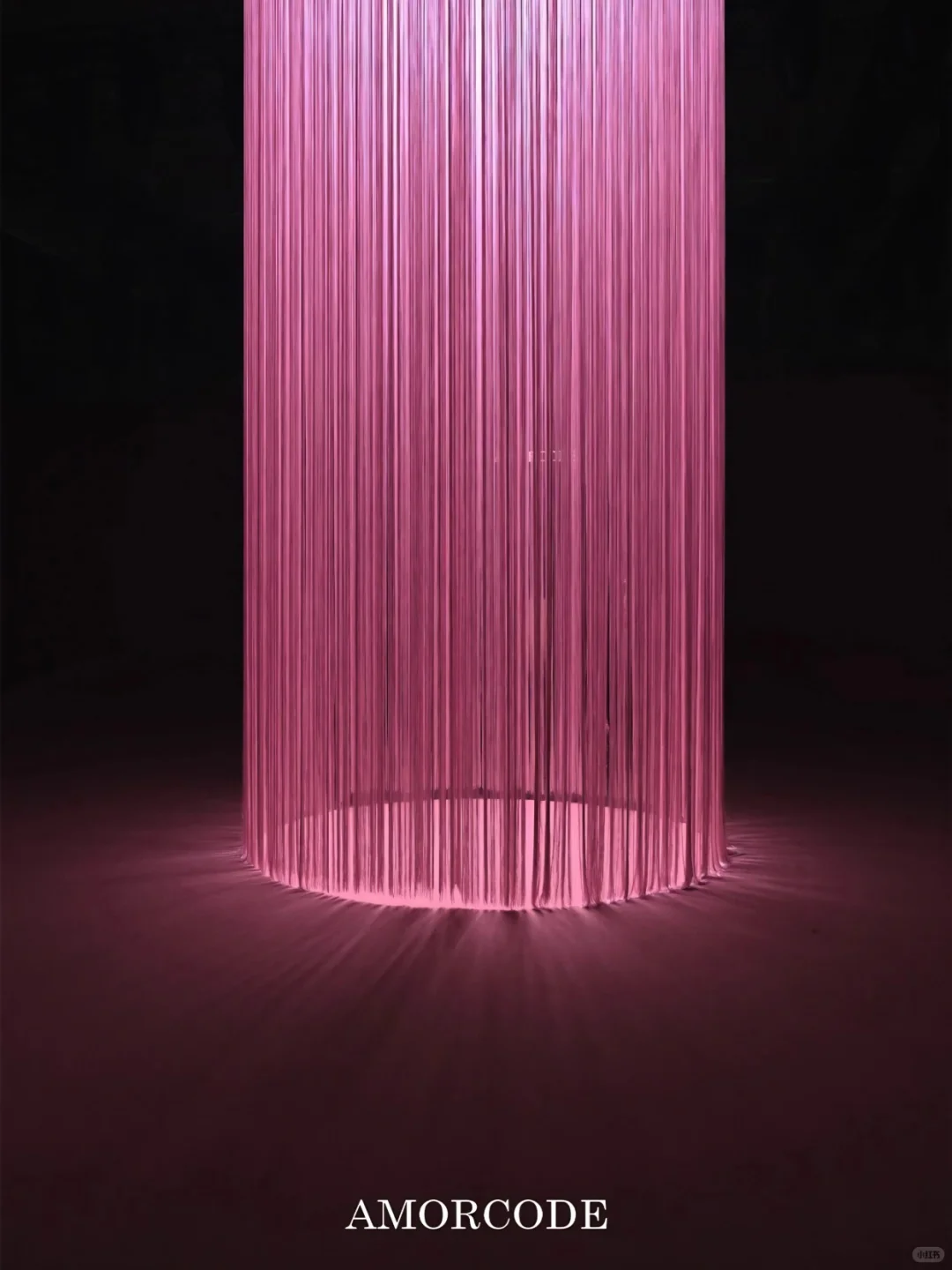 100场创意活动丨把时装秀场搬进发布会 ?