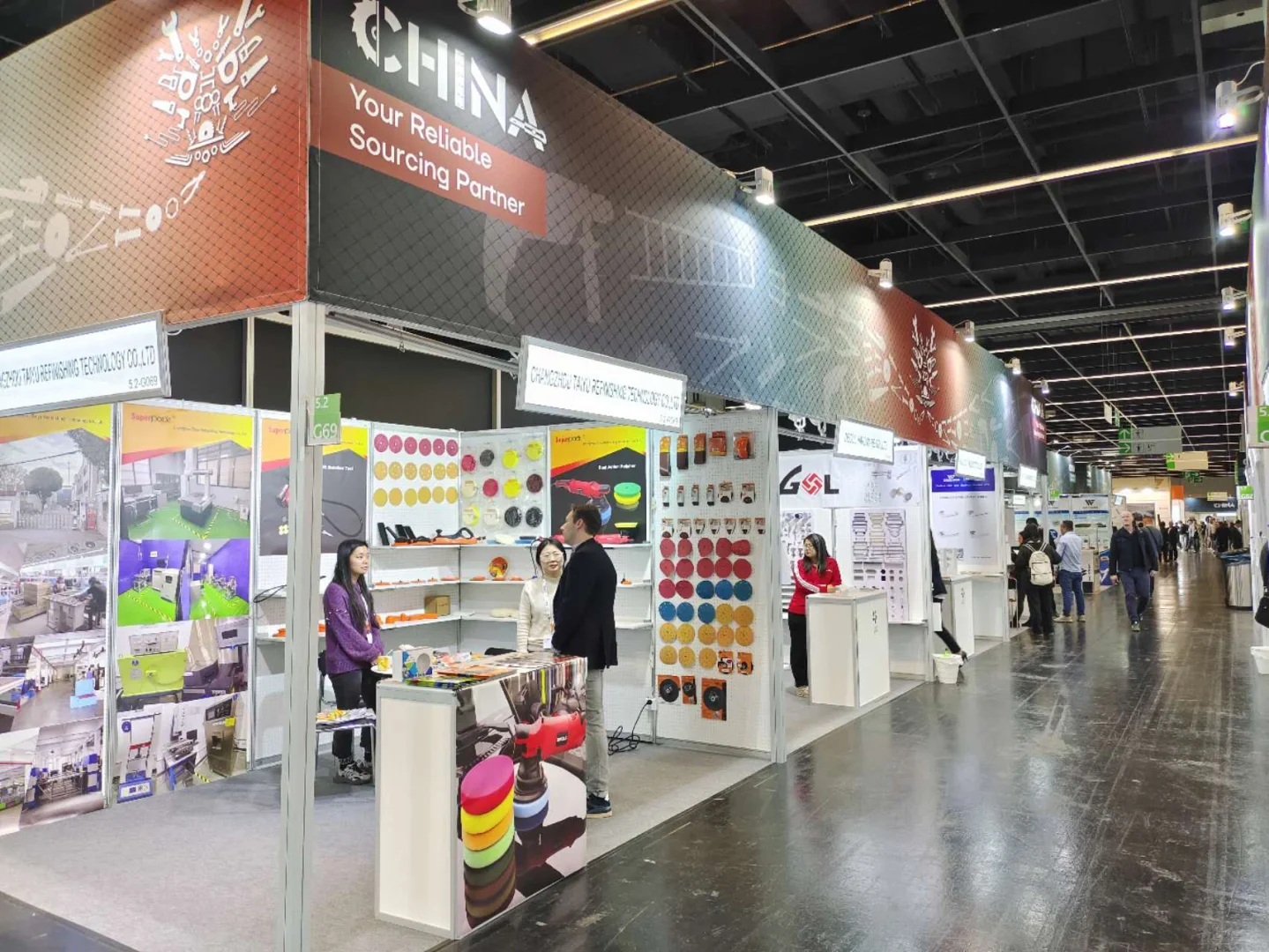 作为一个科隆五金展翻译，我想吐槽……