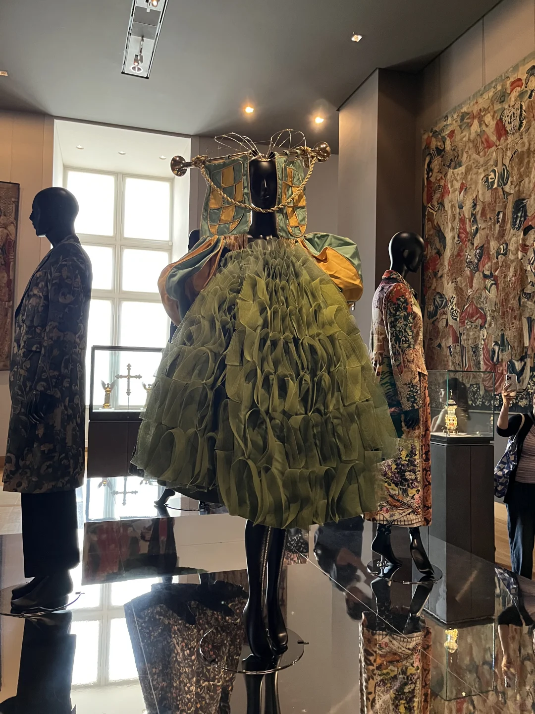 巴黎|卢浮宫高定展