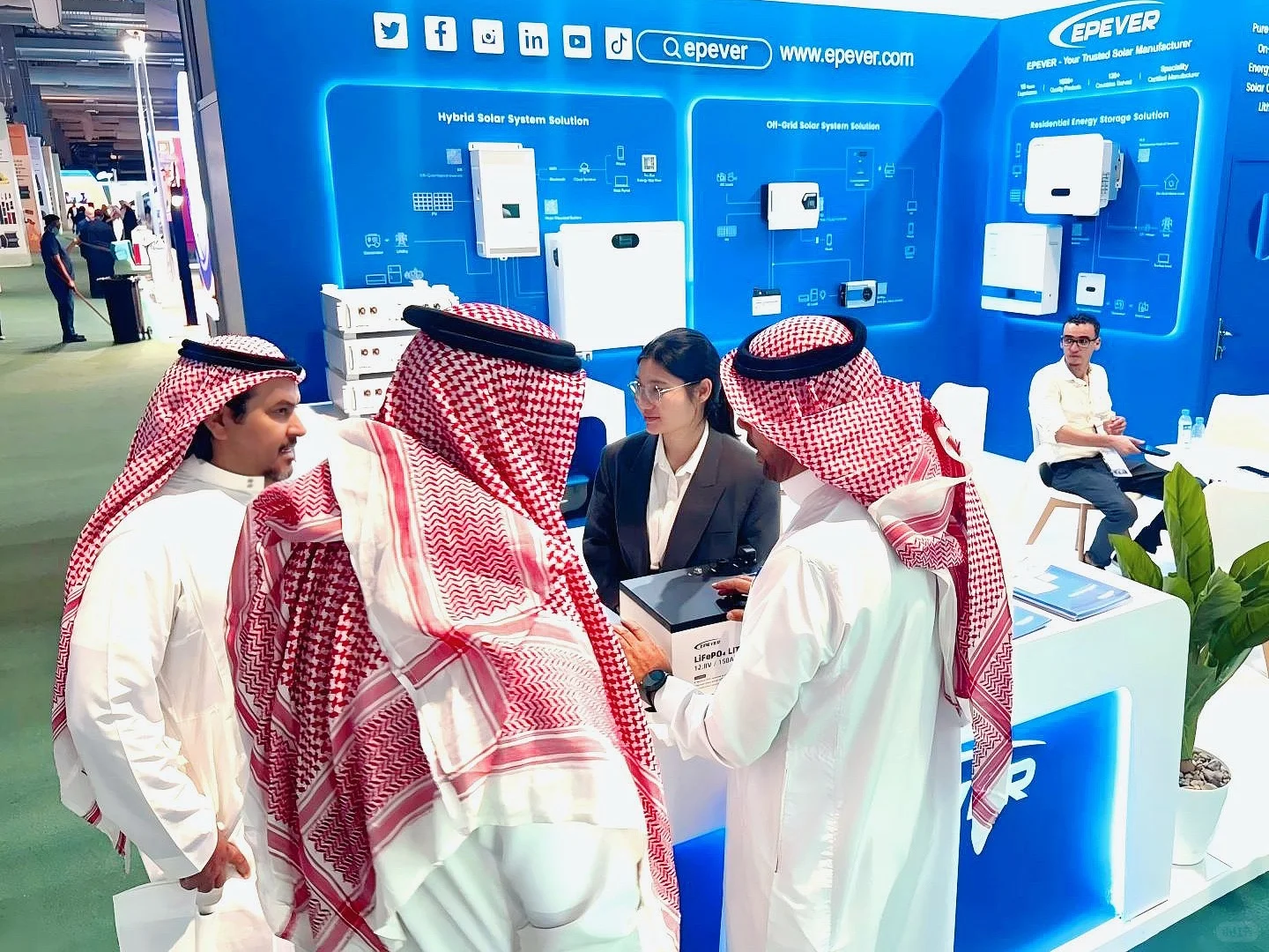 ?带你了解中东沙特太阳能展会?