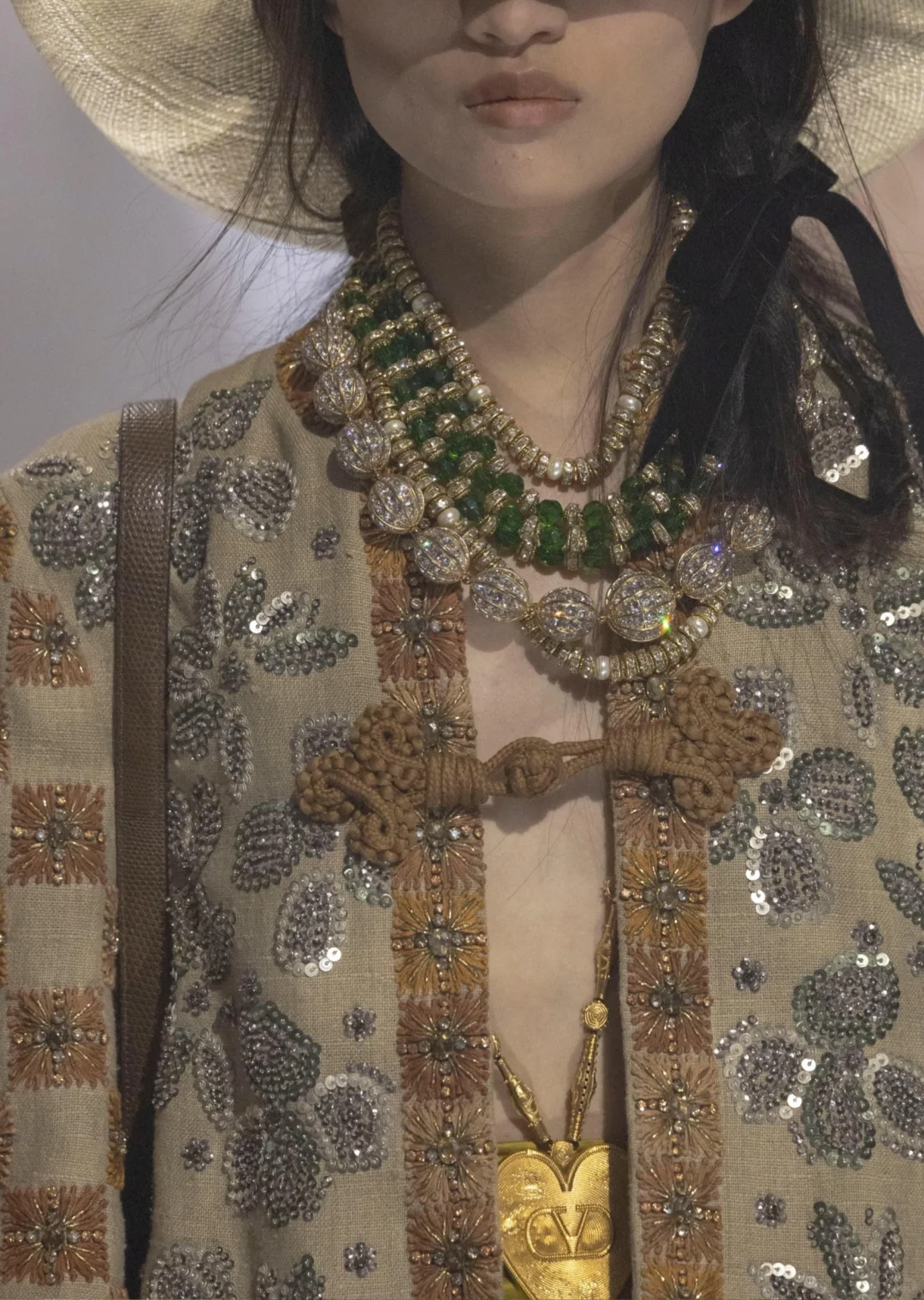 Valentino2025春夏秀场 | 时尚界的文艺复兴