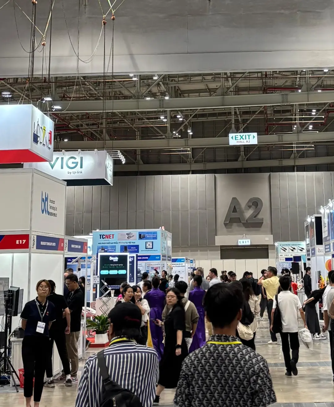 ICT COMM2025开展第一天现场掠影