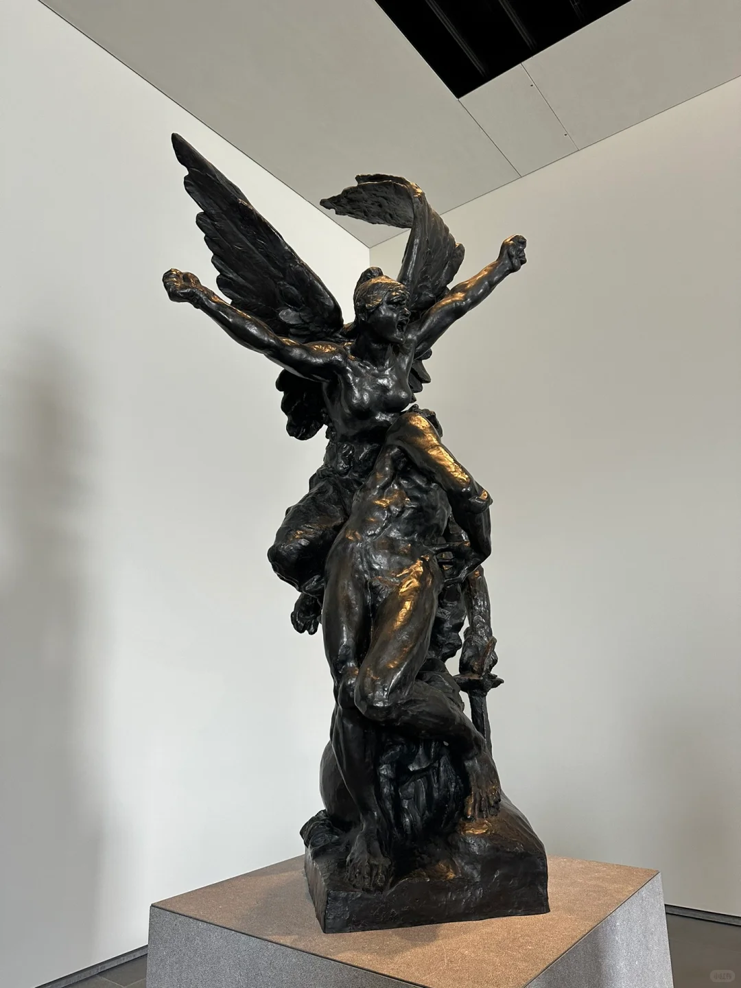 阿布扎比｜海上卢浮宫导览APP