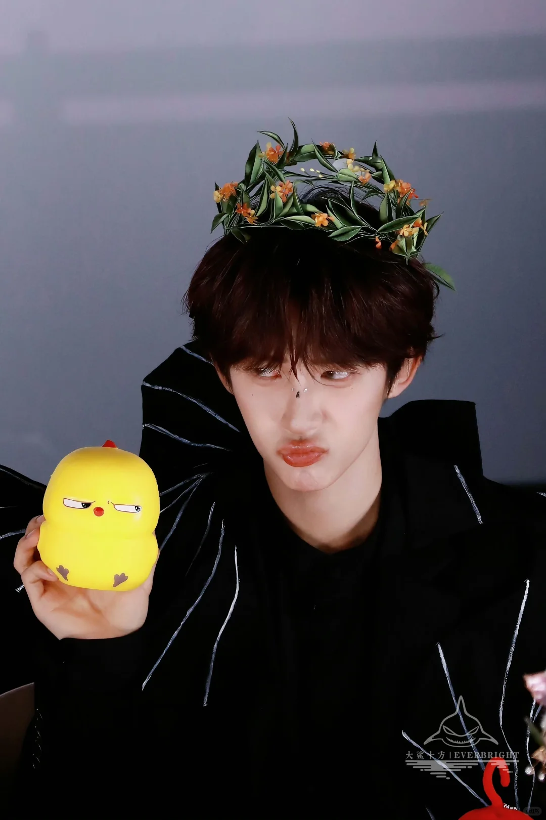 这个冠竟然是去了签售会吗？捞捞更多返图