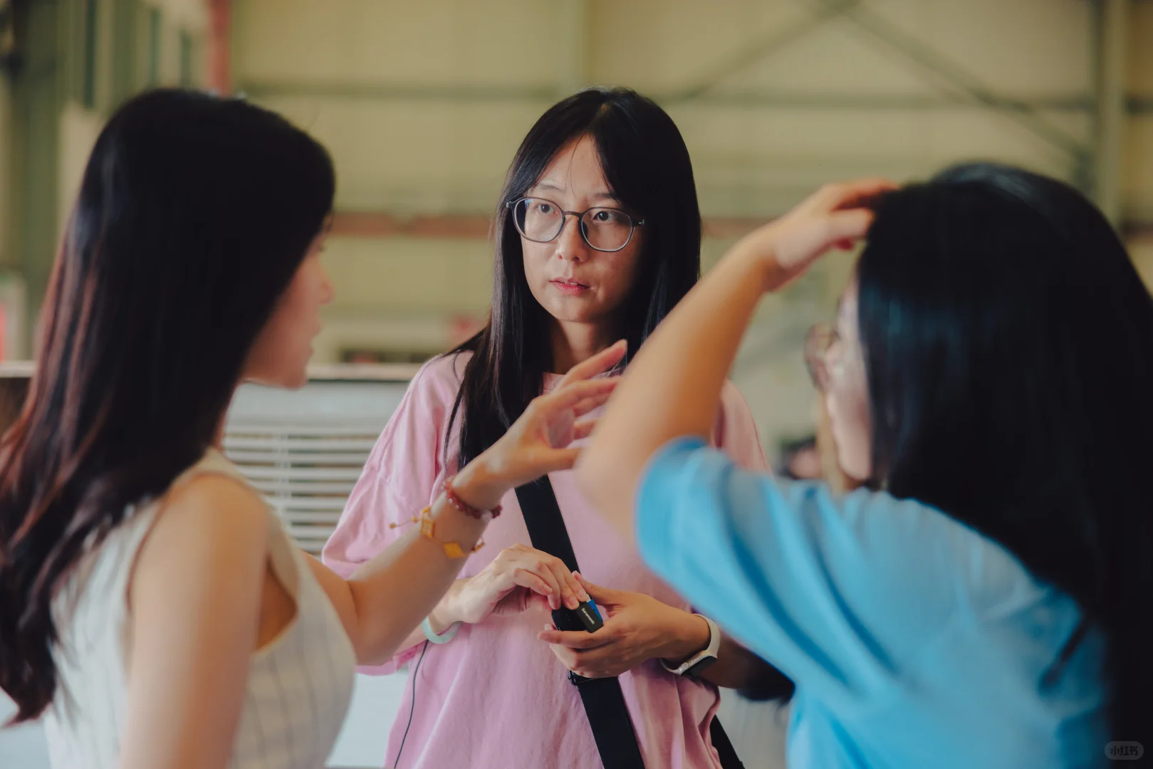 迪拜拍摄|感谢剧照师发来小鹏中东现场花絮