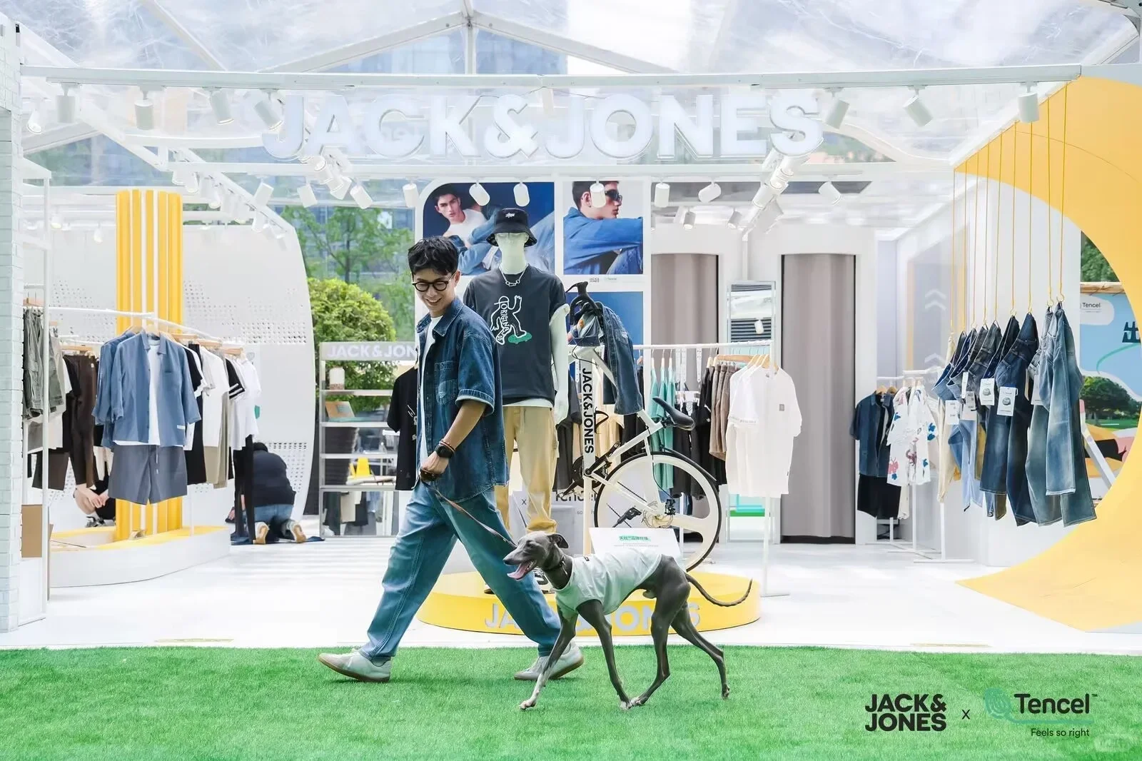 广东活动策划丨品牌服装快闪