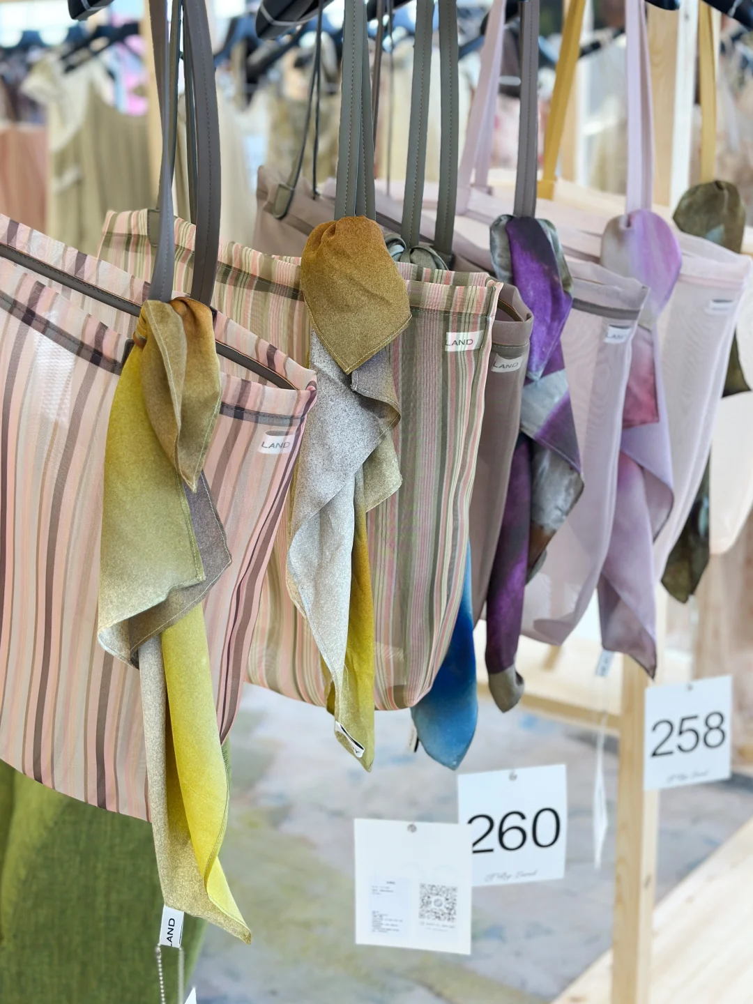 IF BY LAND 订货会现场 | TUDOO SHOWROOM