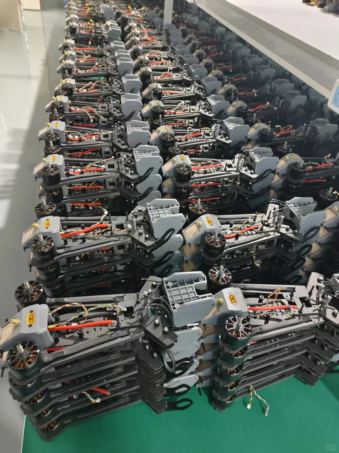 恭喜你找到了穿越机源头厂家！