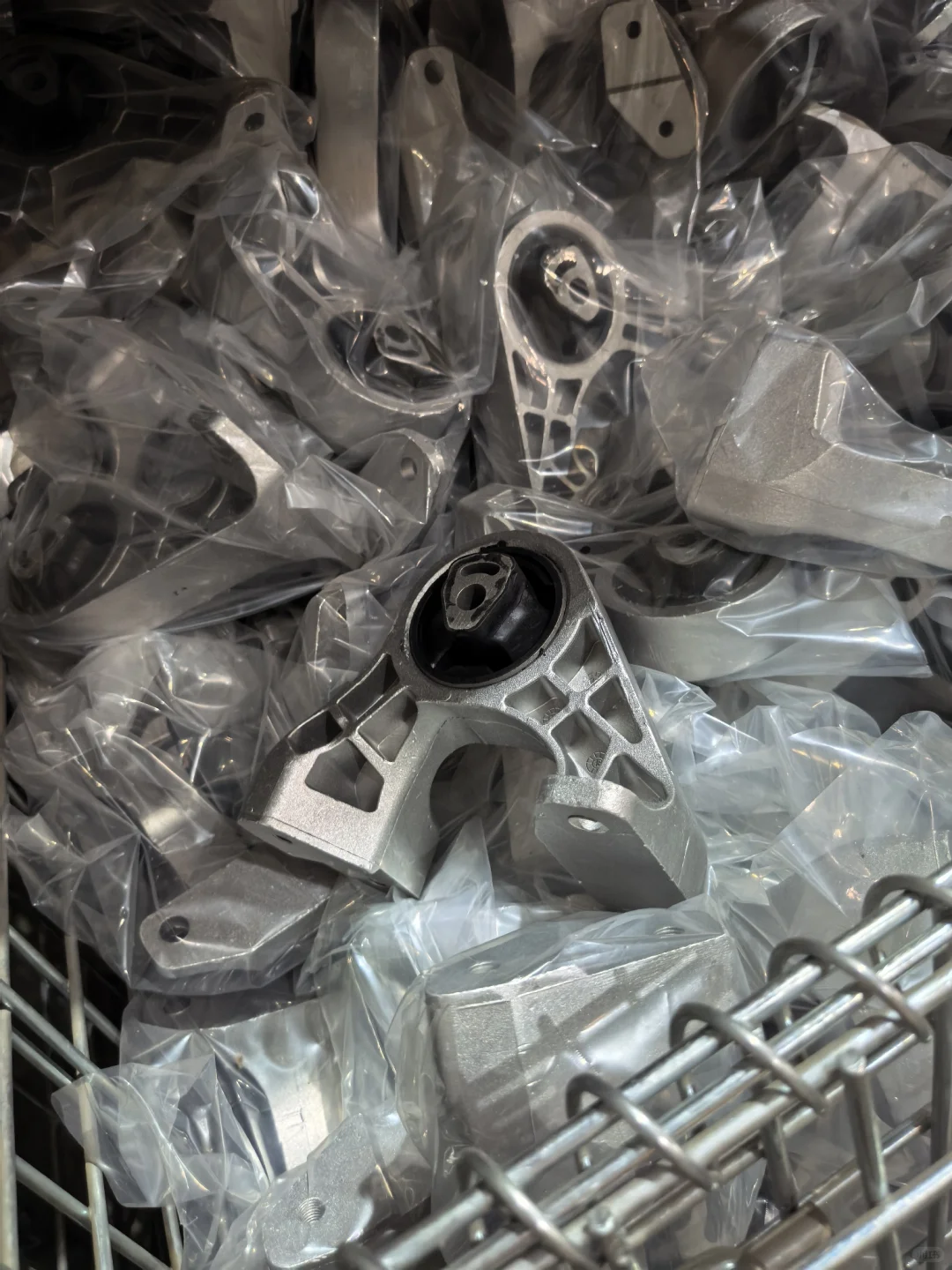 汽车零配件工厂