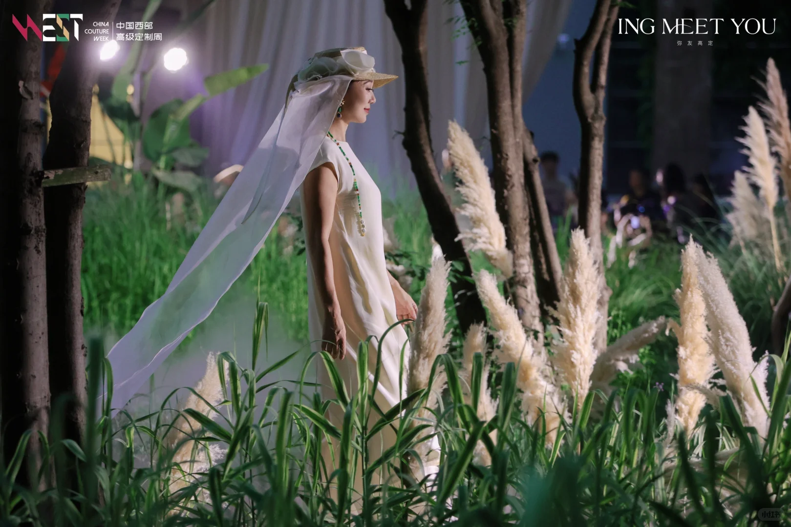 新中式的碰撞 成都非遗蜀锦大秀