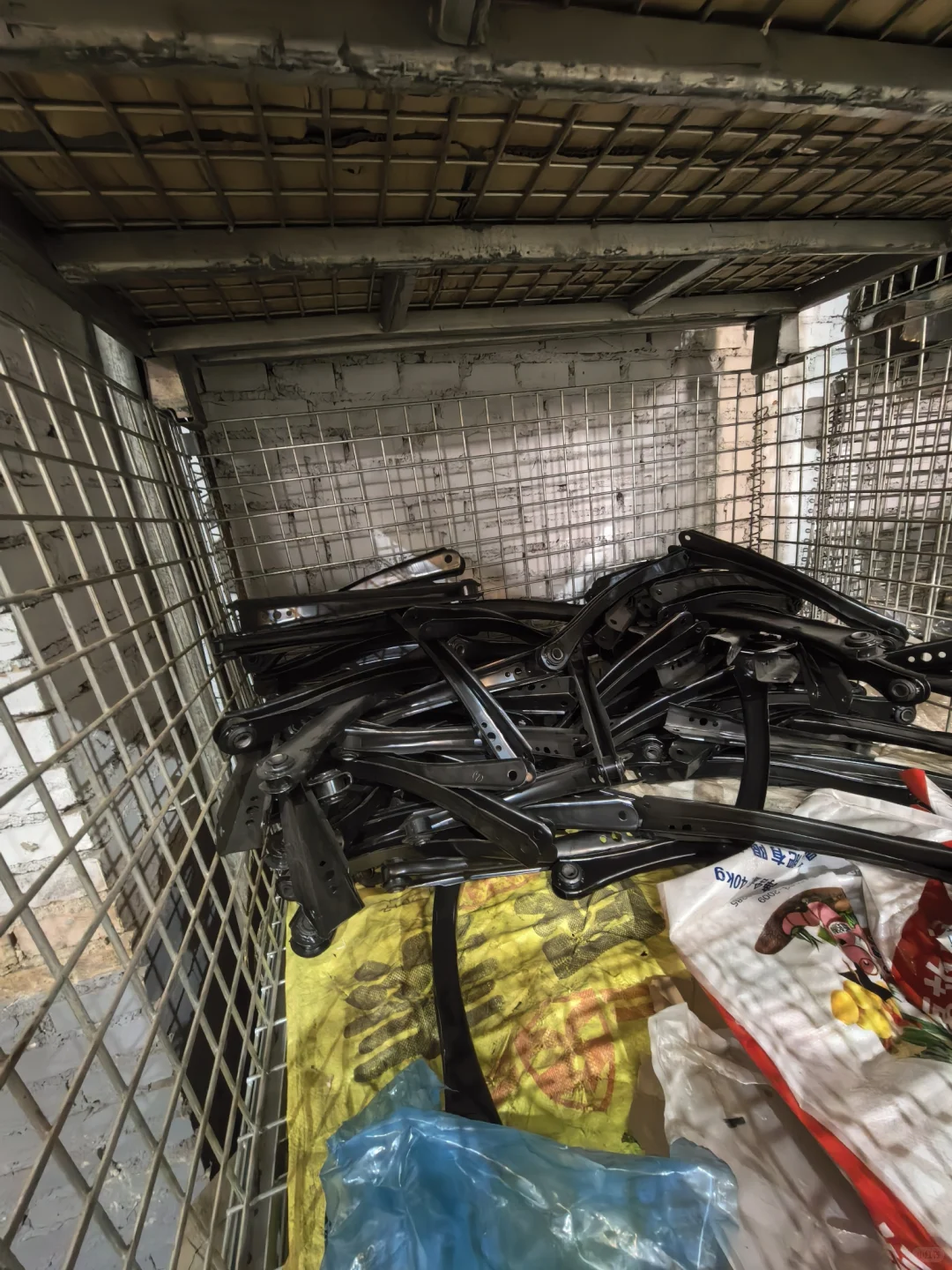 汽车零配件工厂