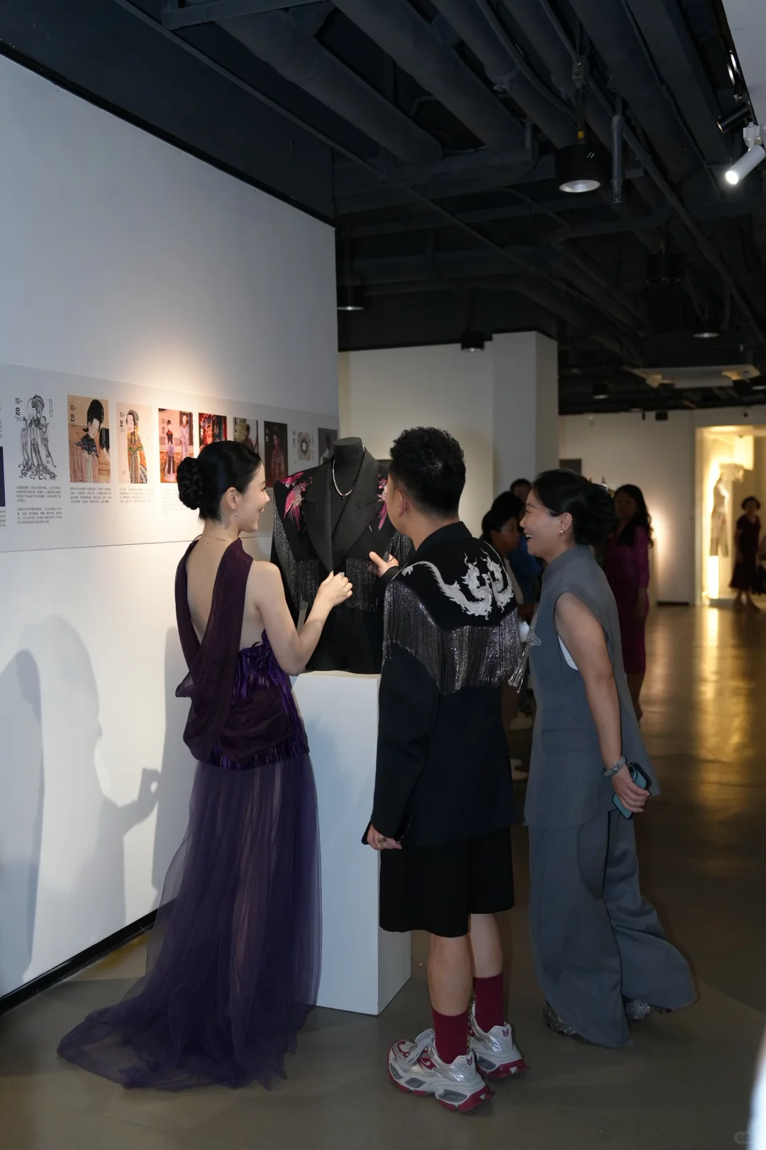 三生万物☝️别开生面的展览开幕式