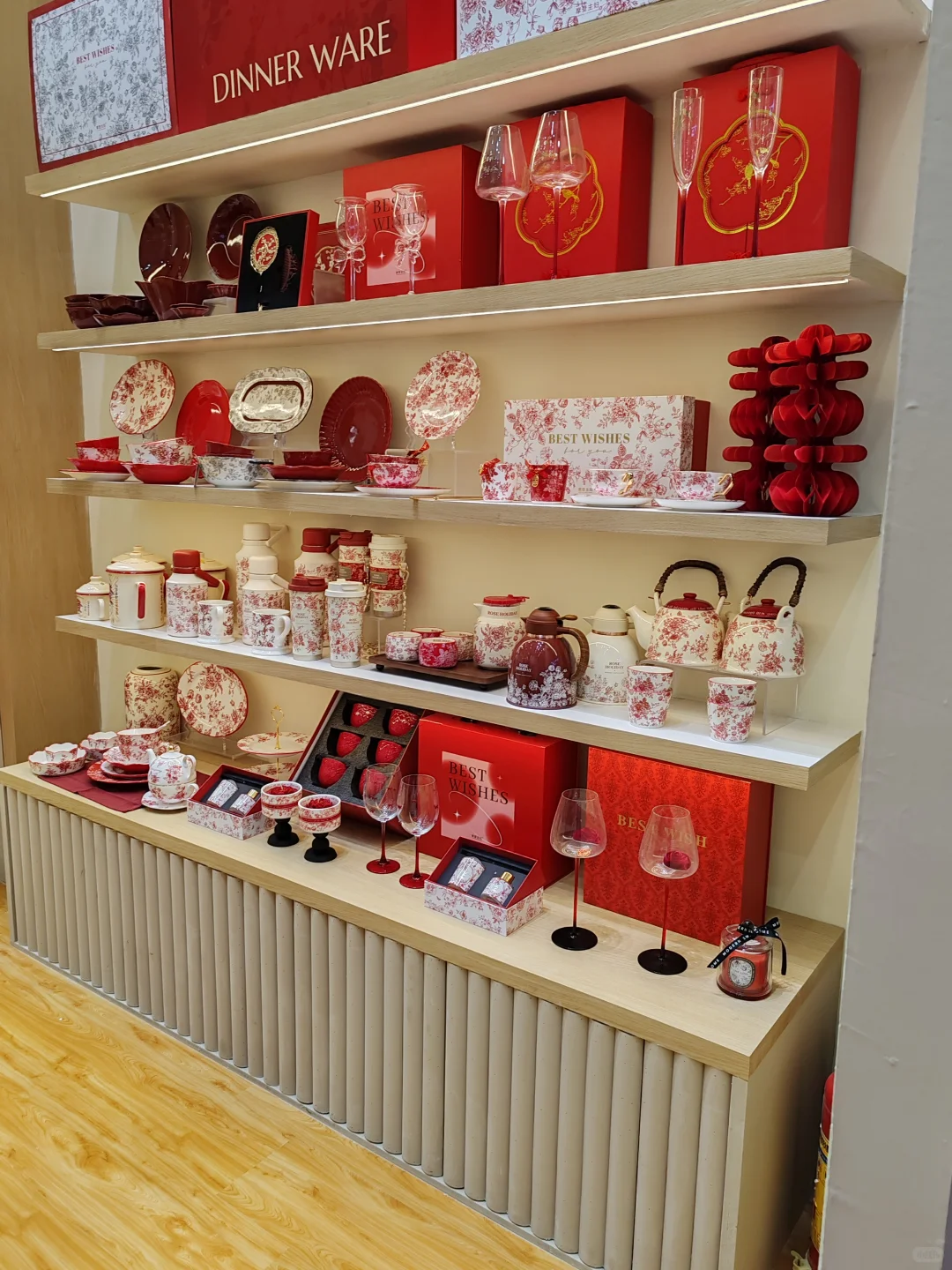 礼品展打卡太可爱了