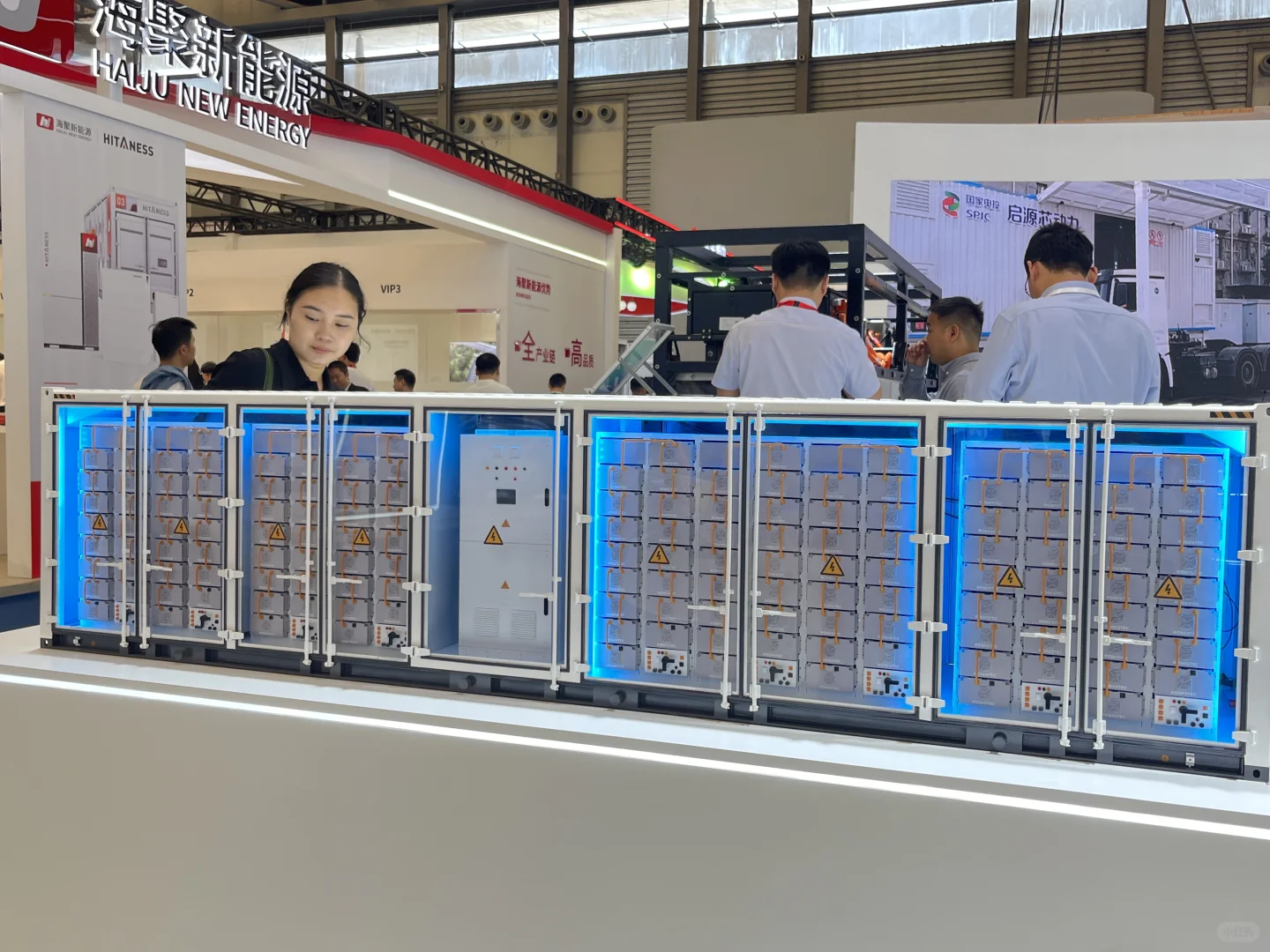 专业级集装箱储能柜展示模型，震撼亮相！