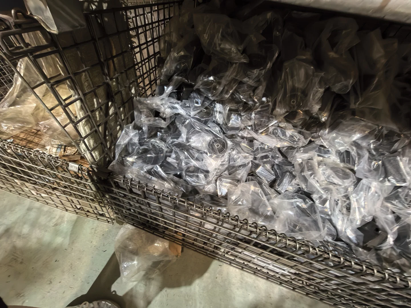 汽车零配件工厂