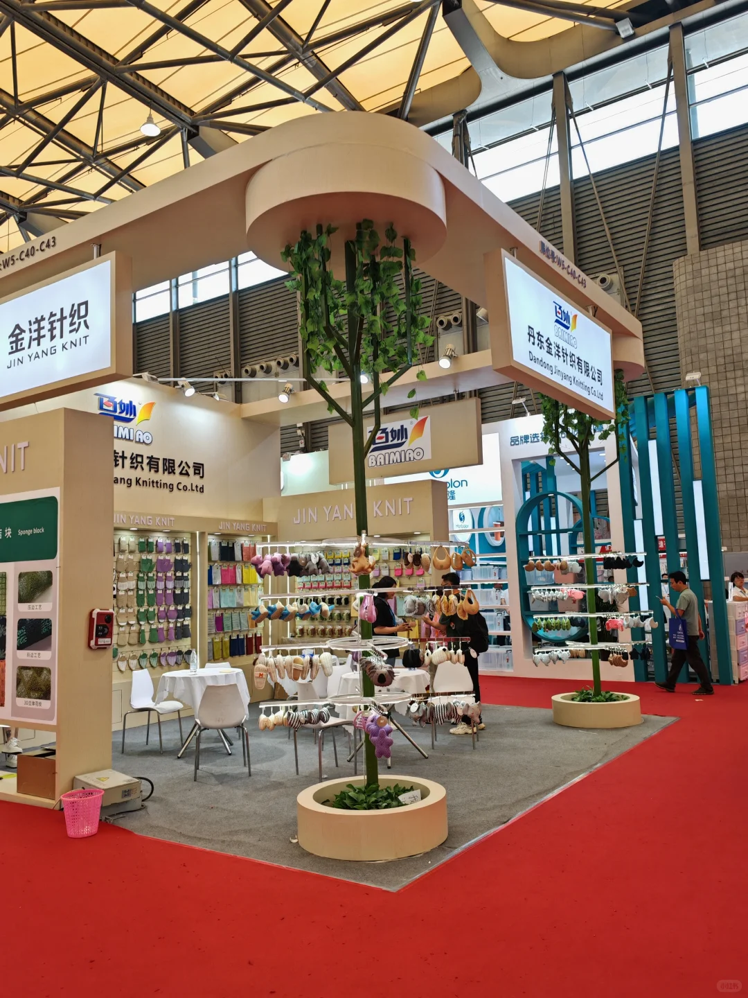 裸辞日常丨i人勇闯上海百货展空手而归