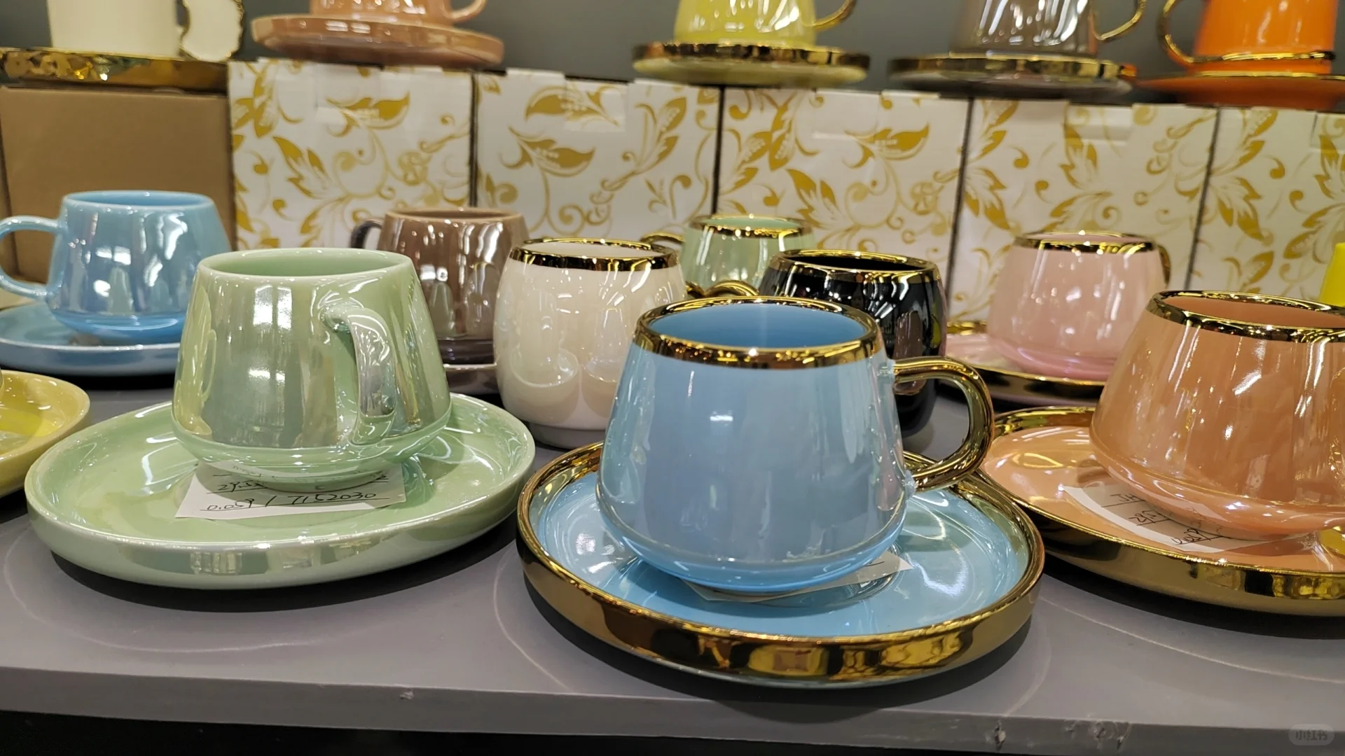 广交会二期陶瓷工艺品