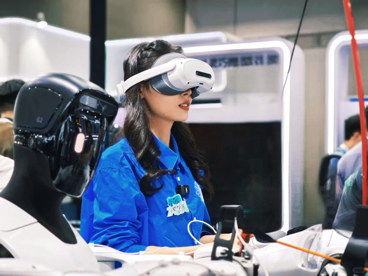 IROS 2025宇树科技首发H2