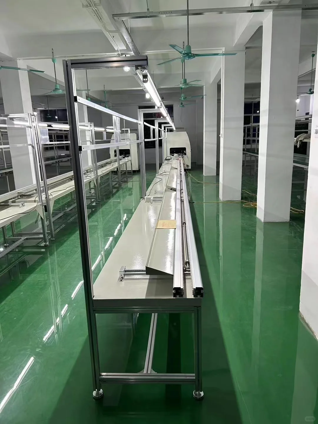 工厂流水线生产线