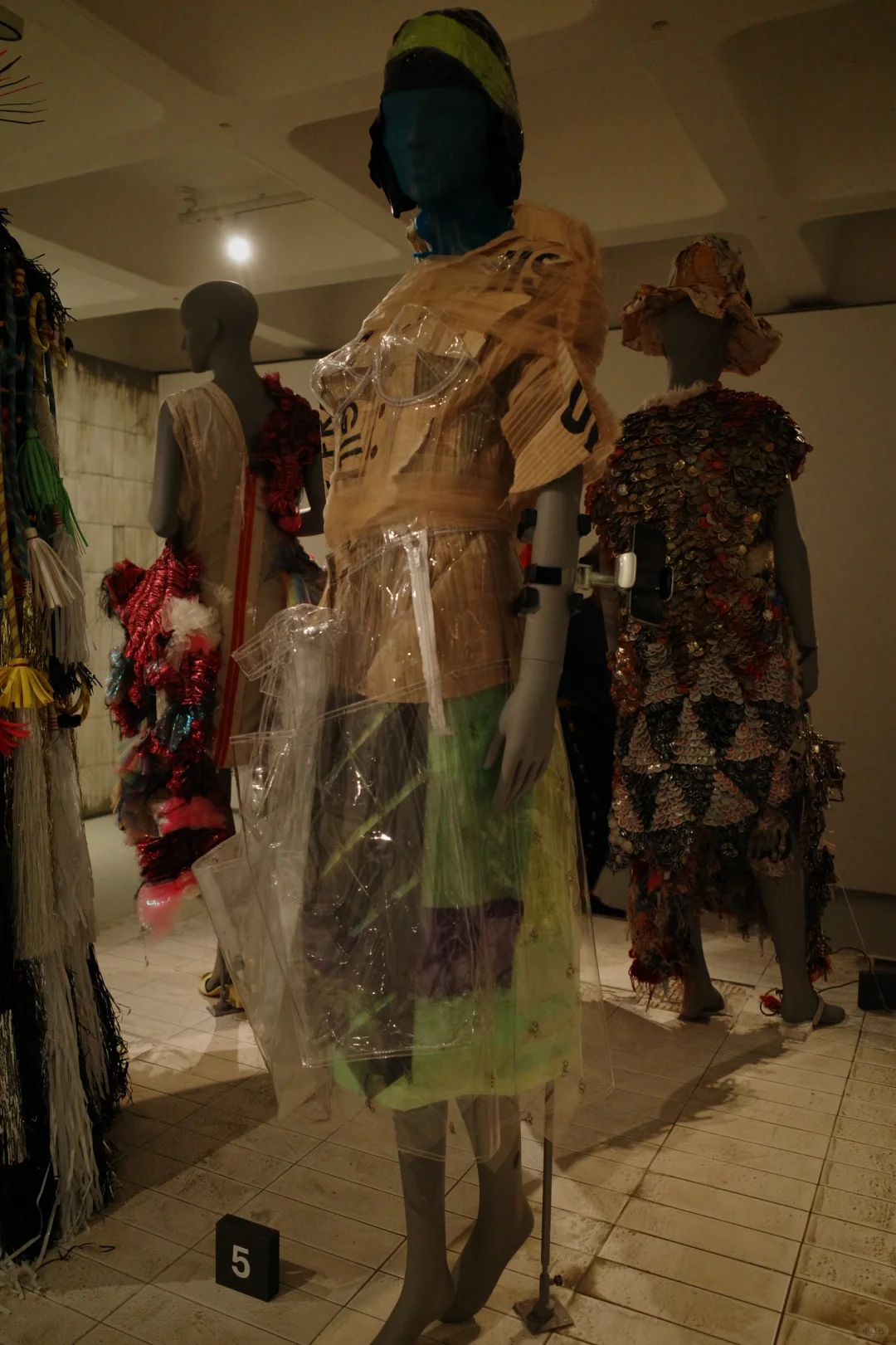 伦敦巴比肯新展|Dirty Looks