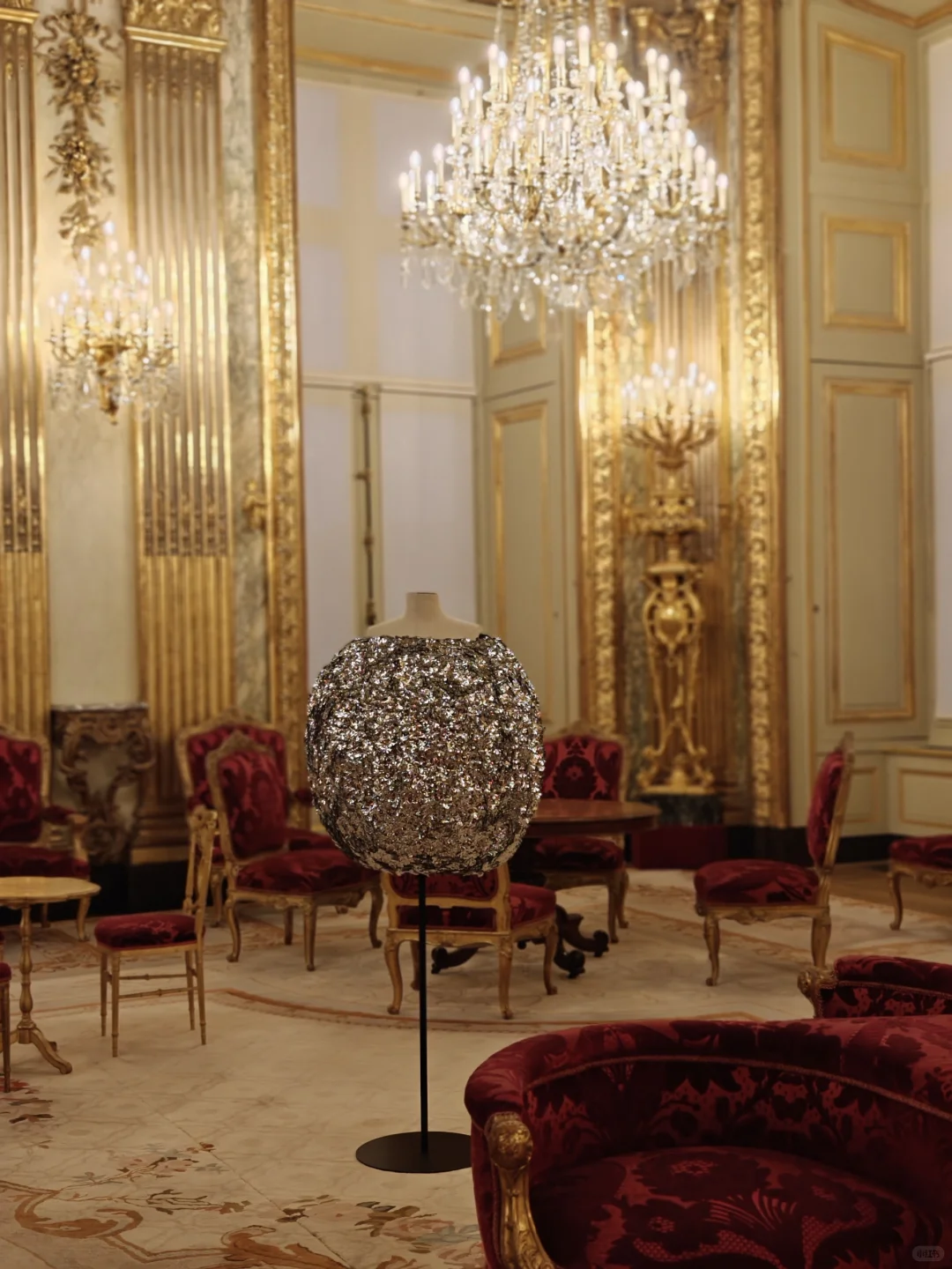 卢浮宫首次时尚展【Louvre couture】