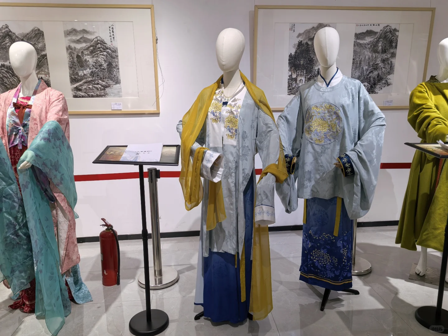 第二届汉服设计大赛，随手拍的我认为还挺