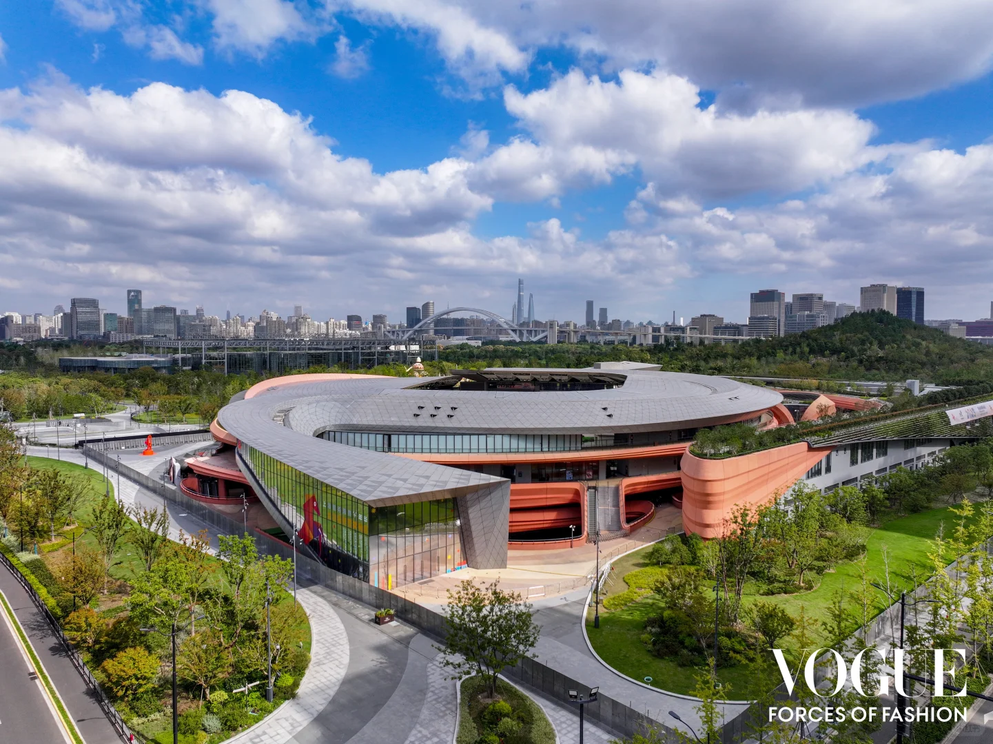 步入VOGUE花园,见证百花齐放