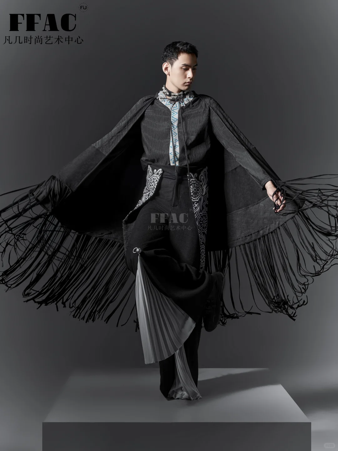 「服装制作」“彝迹”毕设 民族的才是世界的