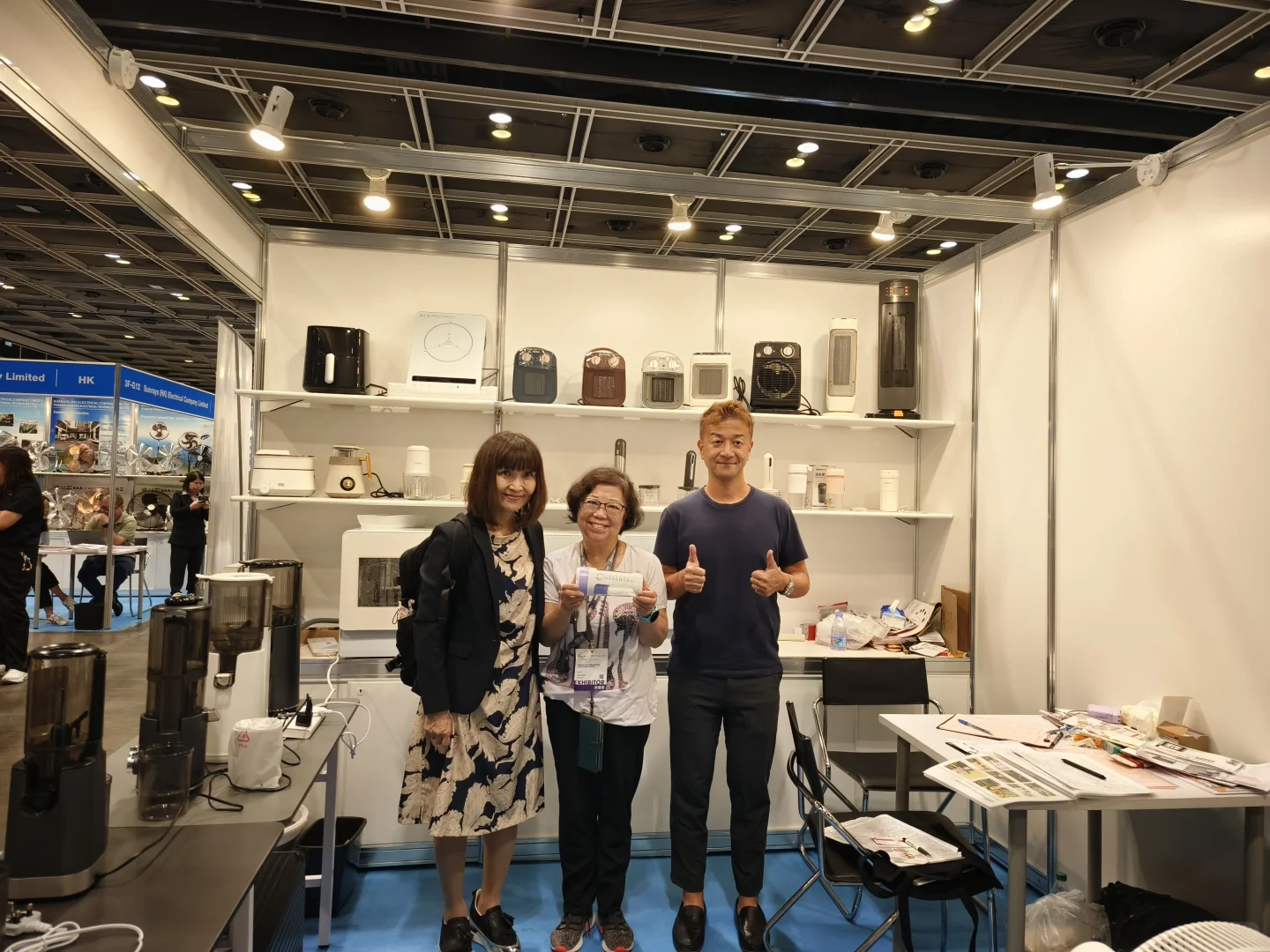 香港电子展客似云来