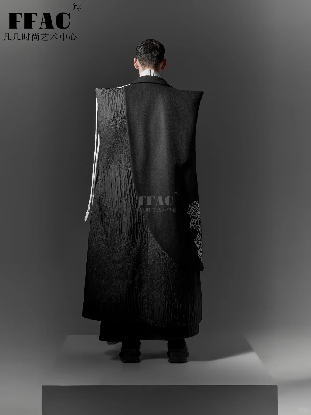 「服装制作」“彝迹”毕设 民族的才是世界的