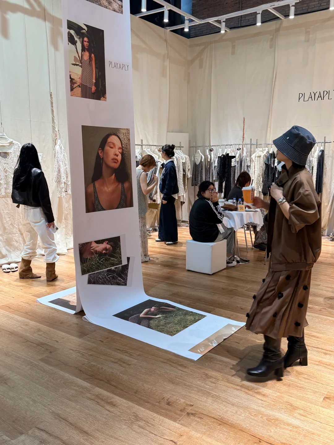 深圳后浪SHOWROOM爆火的设计师针织展位