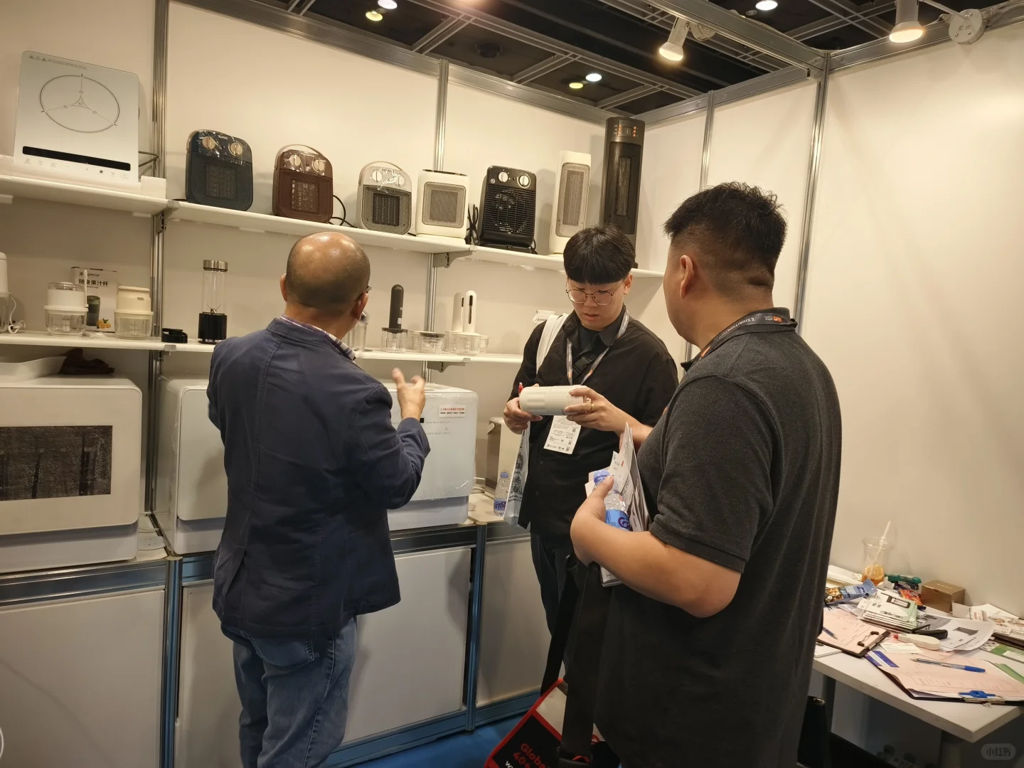 香港电子展客似云来