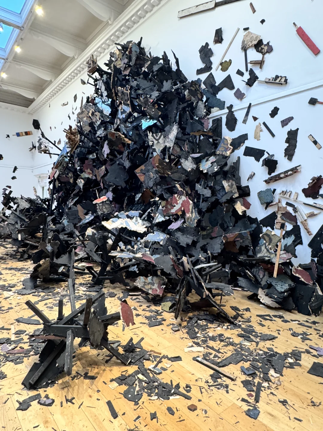 伦敦看展｜South London Gallery废墟中行走