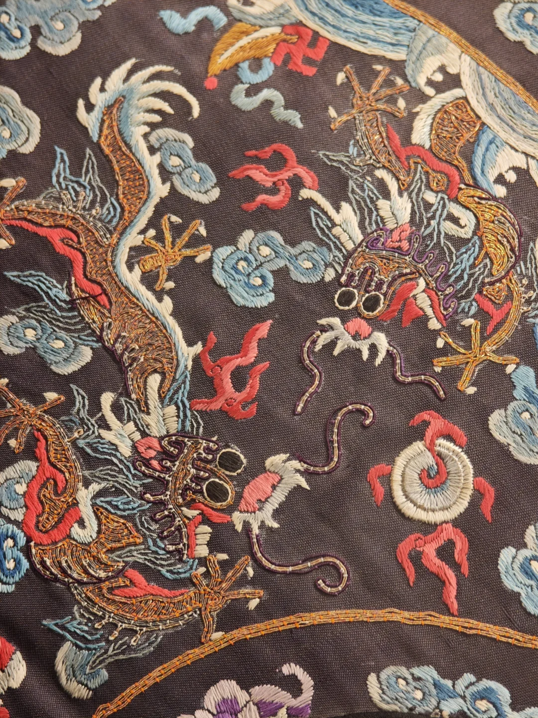 锦绣・集祥|河南博物院藏织绣纹饰艺术展