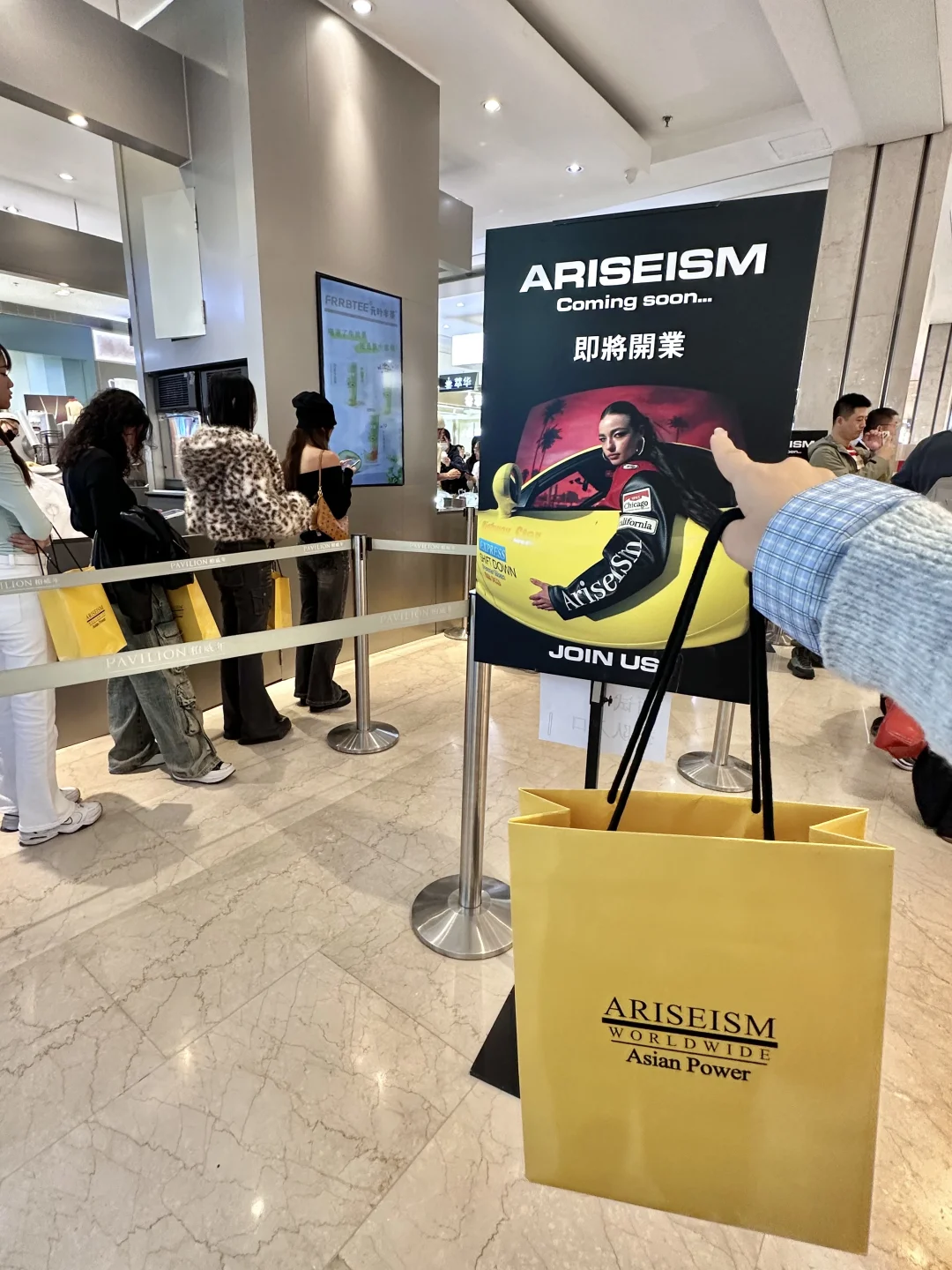 感觉全大连美女今天都来这里了….