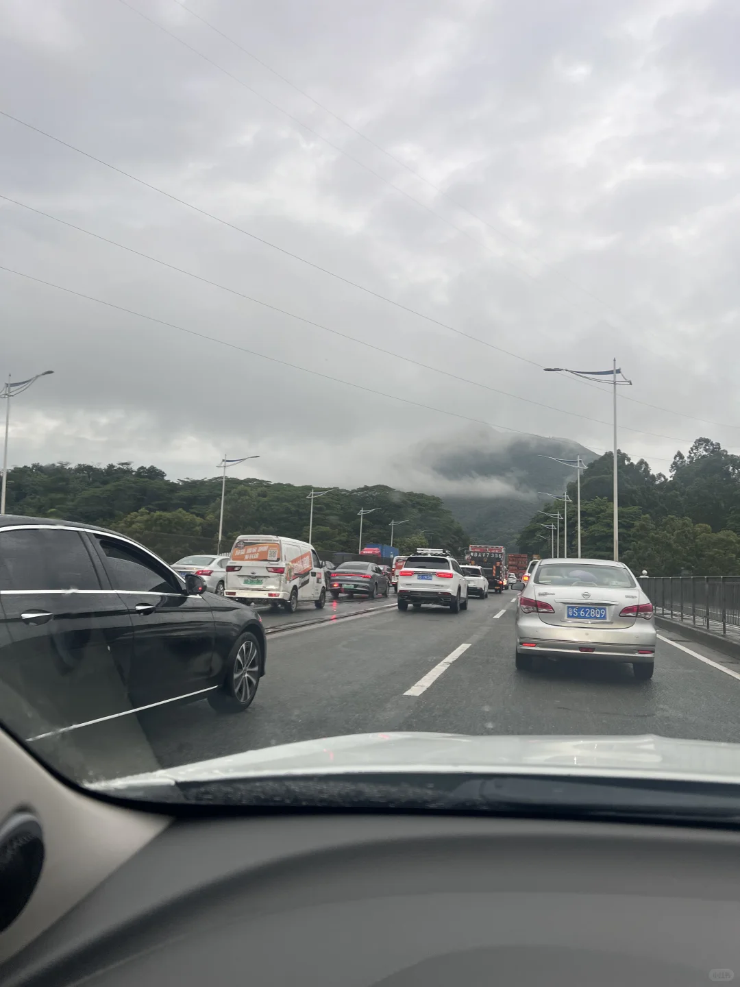 00后干工厂的一天