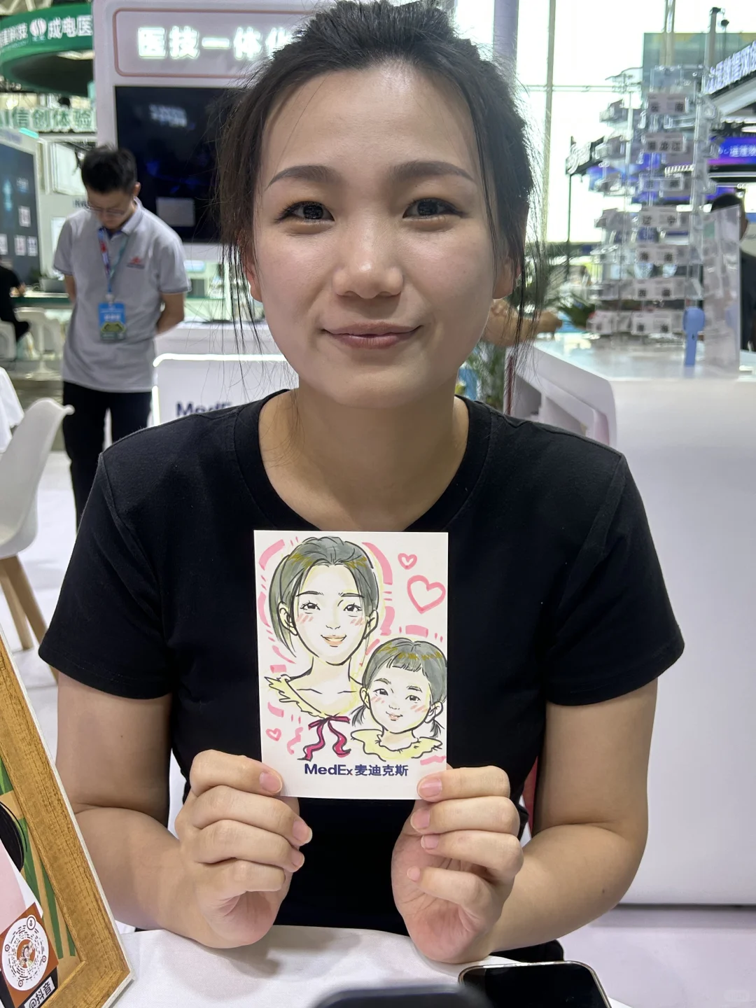 南京数字医疗展打工记!画画居然结识医疗大