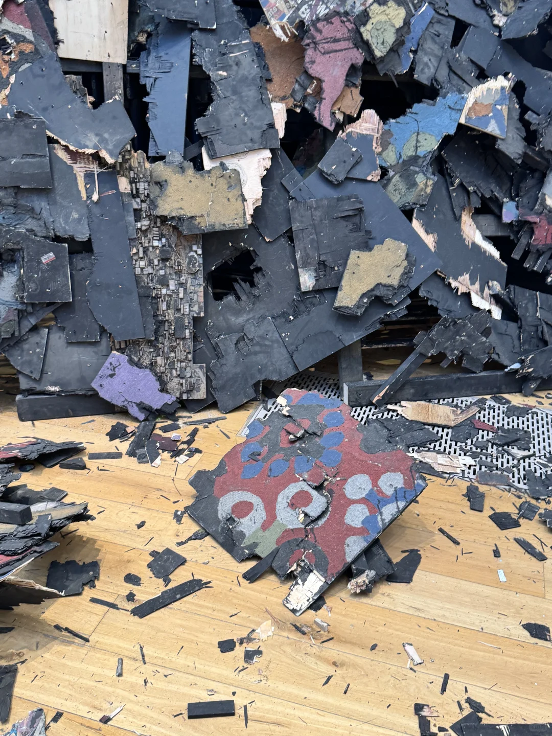 伦敦看展｜South London Gallery废墟中行走