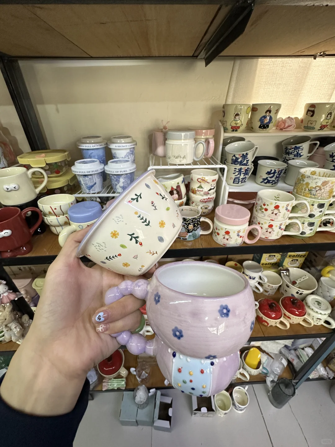 威海这里。。。不起眼的小破店真好逛啊。。。！！！