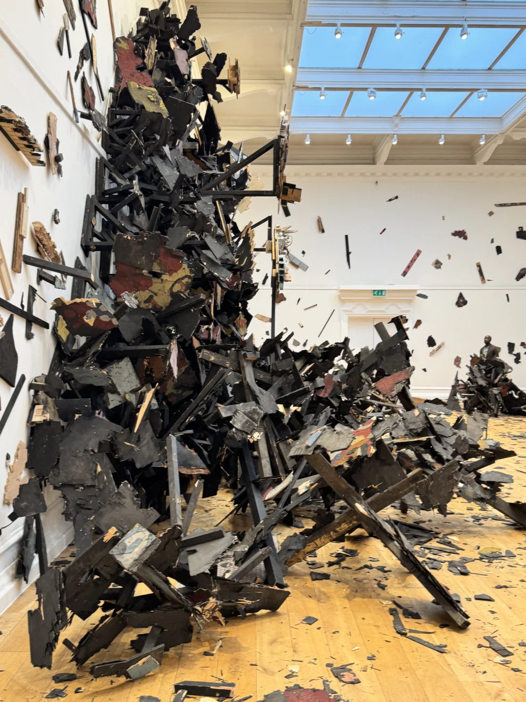 伦敦看展｜South London Gallery废墟中行走
