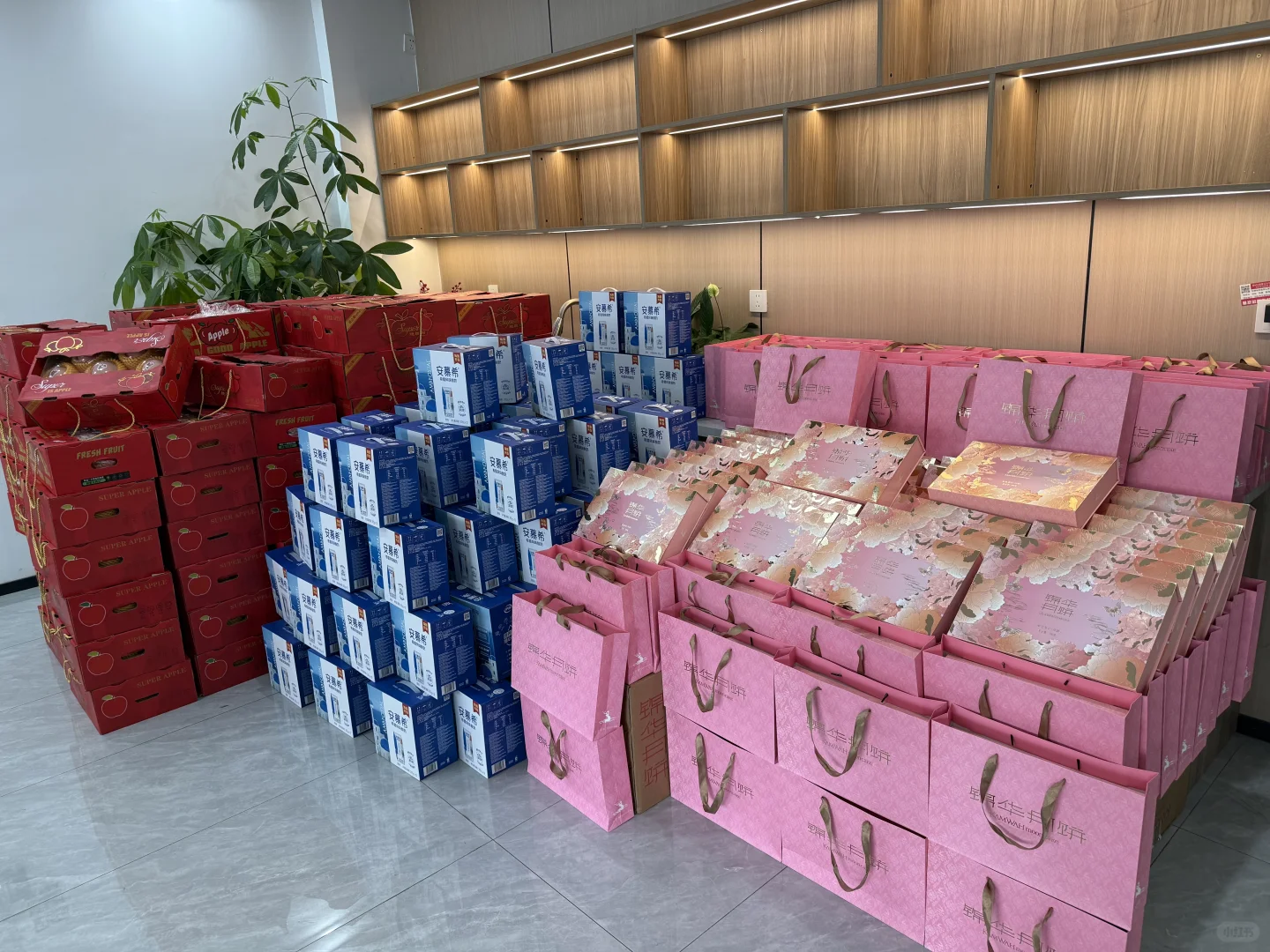 电商公司中秋节礼品