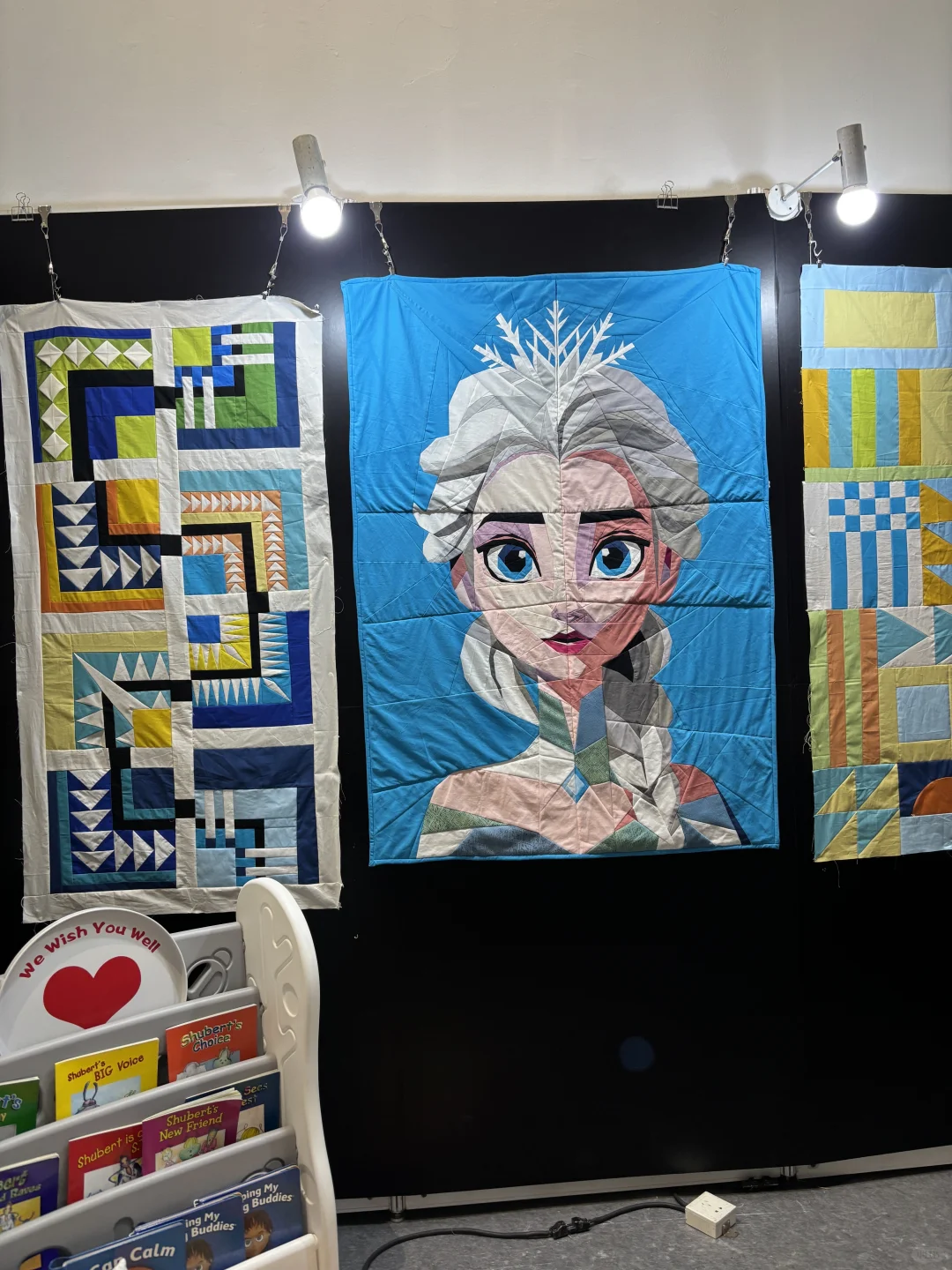 被北京拼布展上的几个小女孩亮瞎狗眼