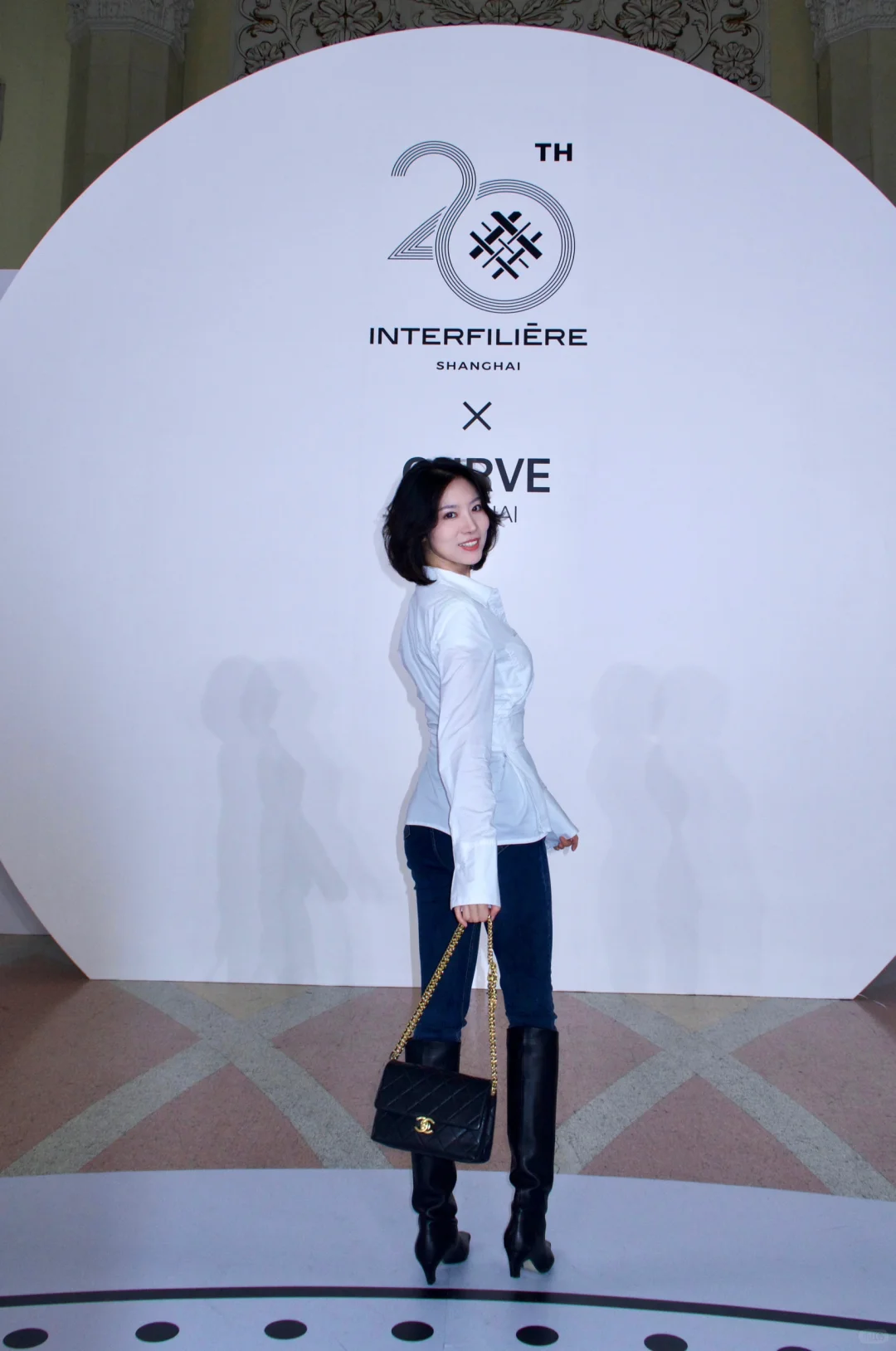 谁说美女都靠p图的| CURVE SHANGHAI内衣秀