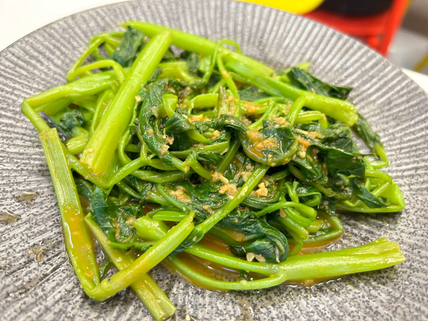 反正傻瓜才用更高的价格买同样的套餐?