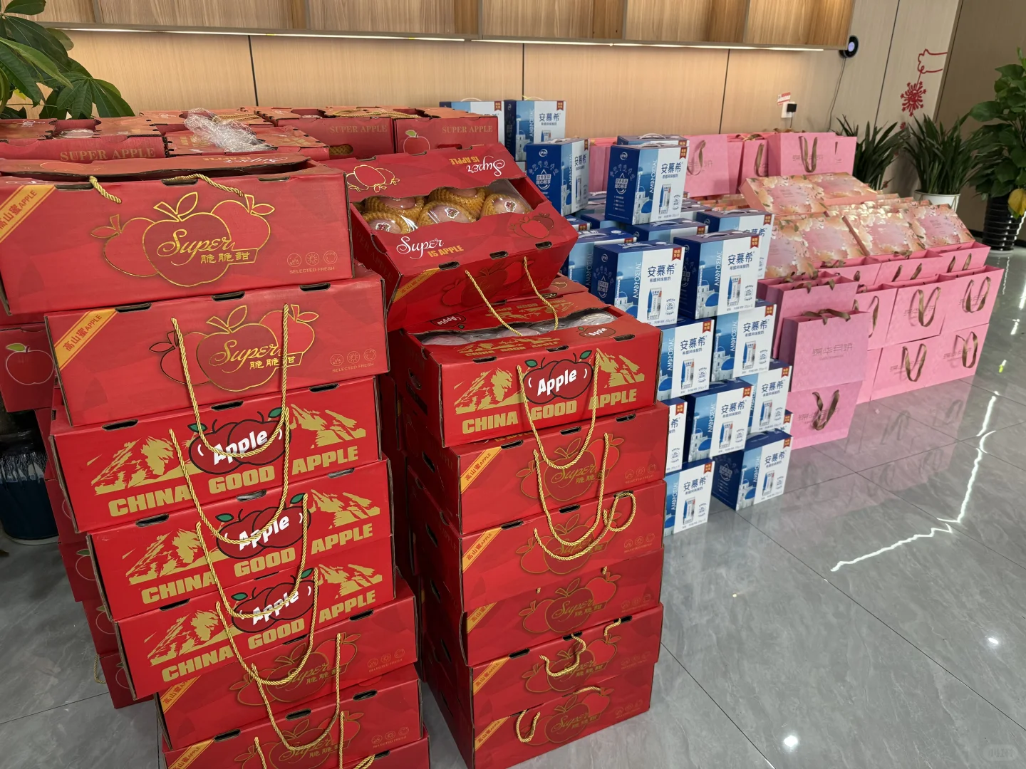 电商公司中秋节礼品