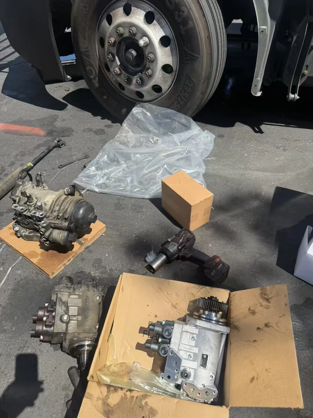 卡车修理，会的来??????